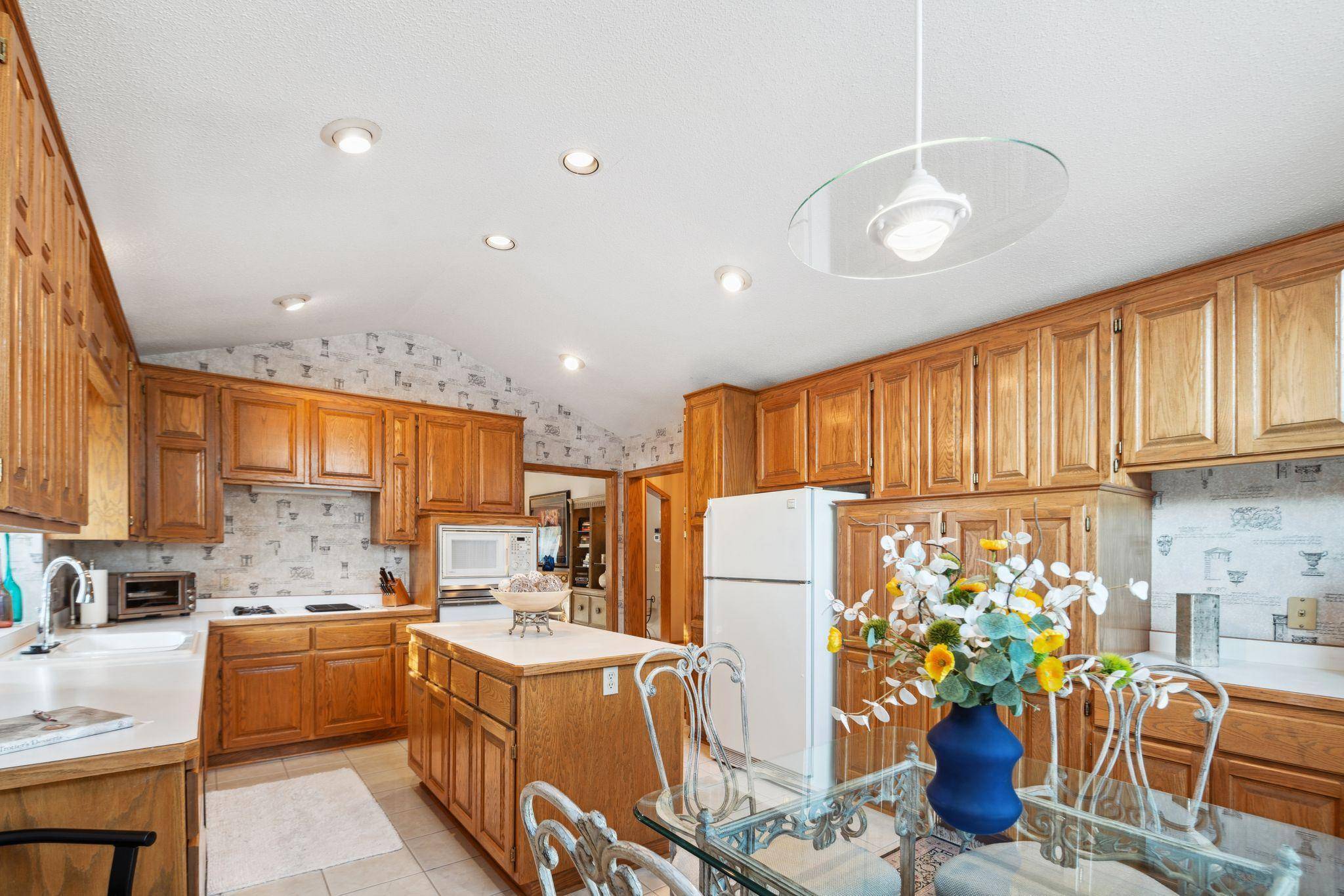 10444 Fawns WAY, Eden Prairie, MN 55347