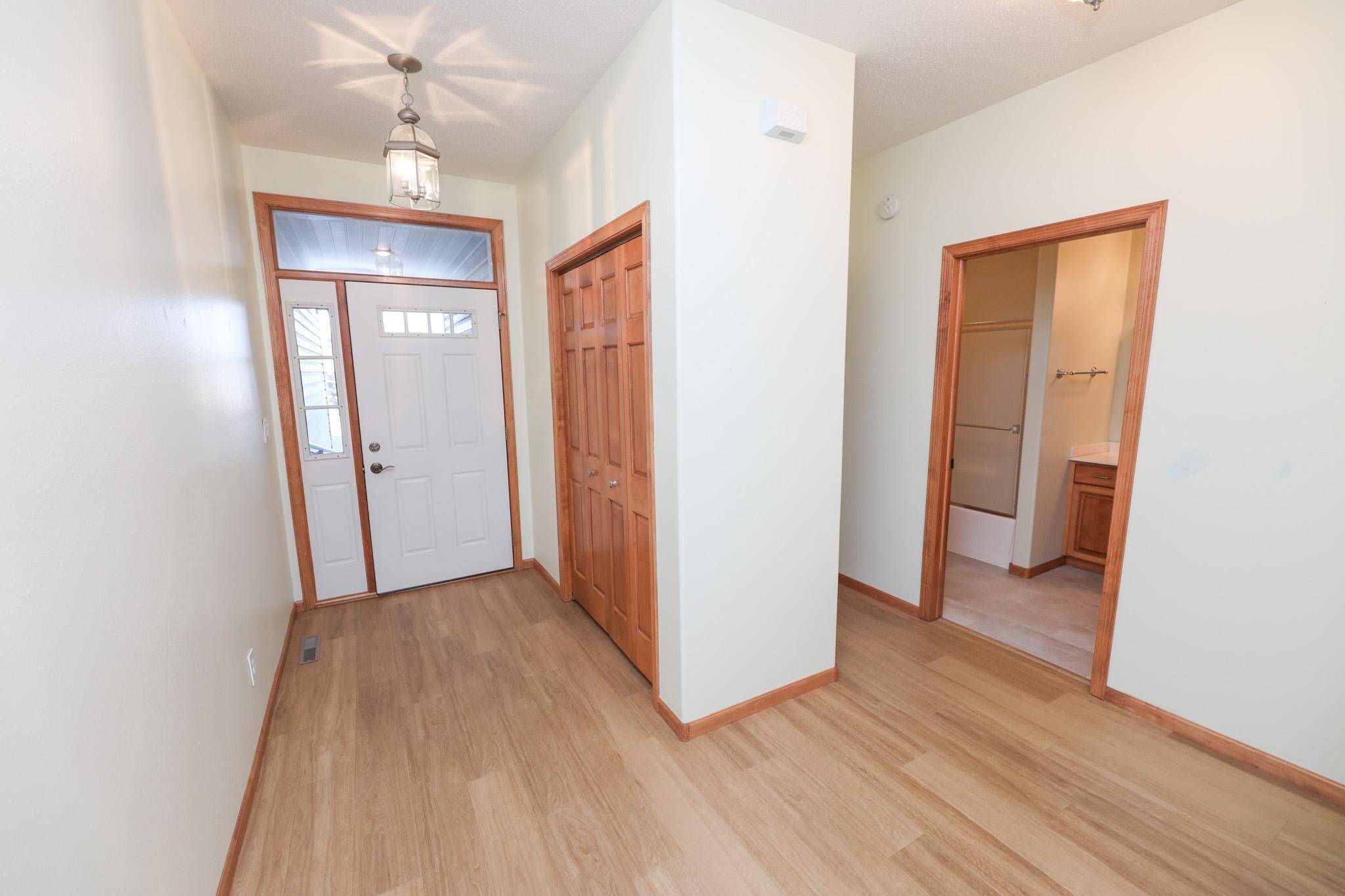 224 Ashley CT, Alexandria, MN 56308