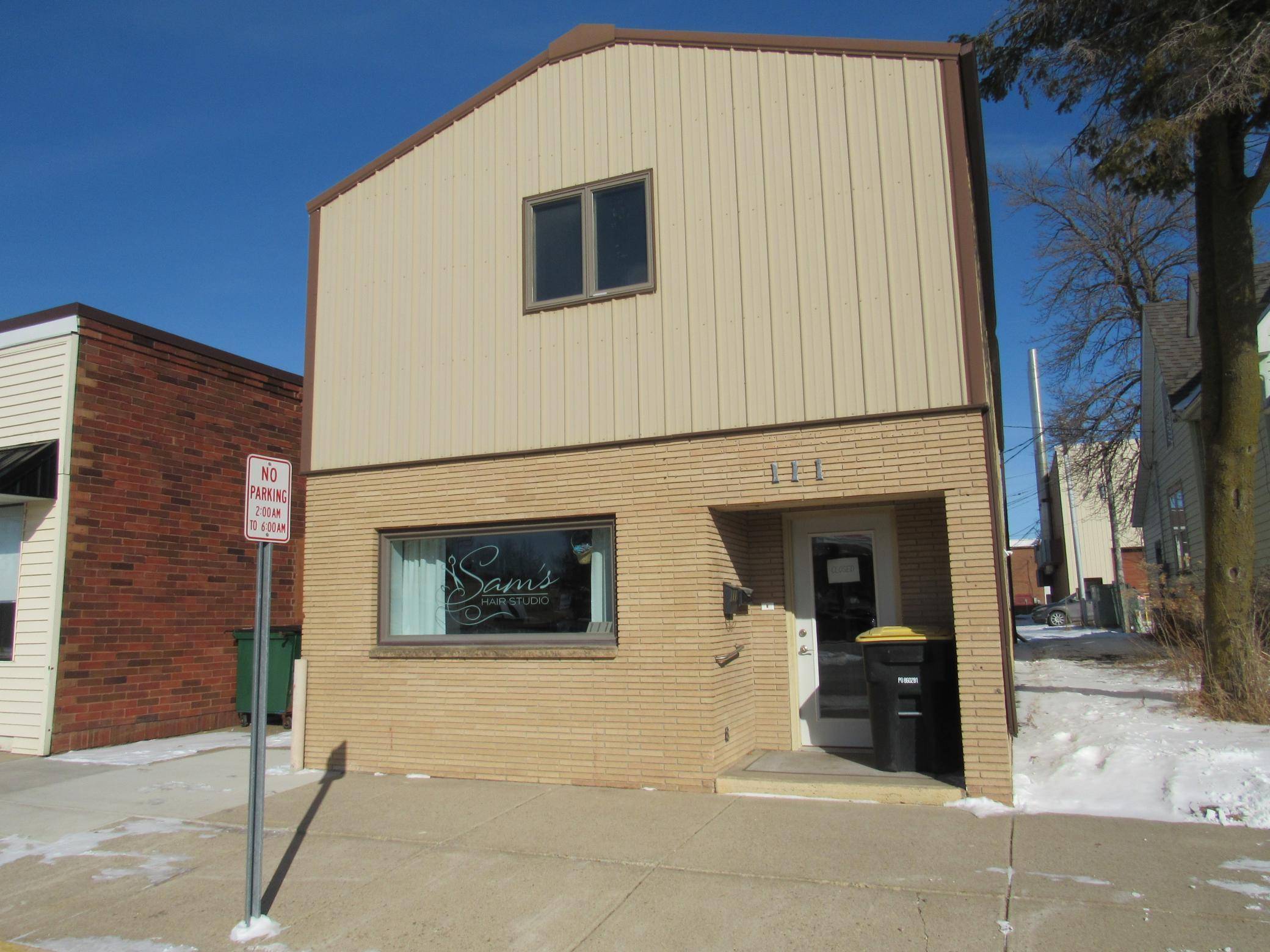 111 E 7th ST, Blue Earth, MN 56013