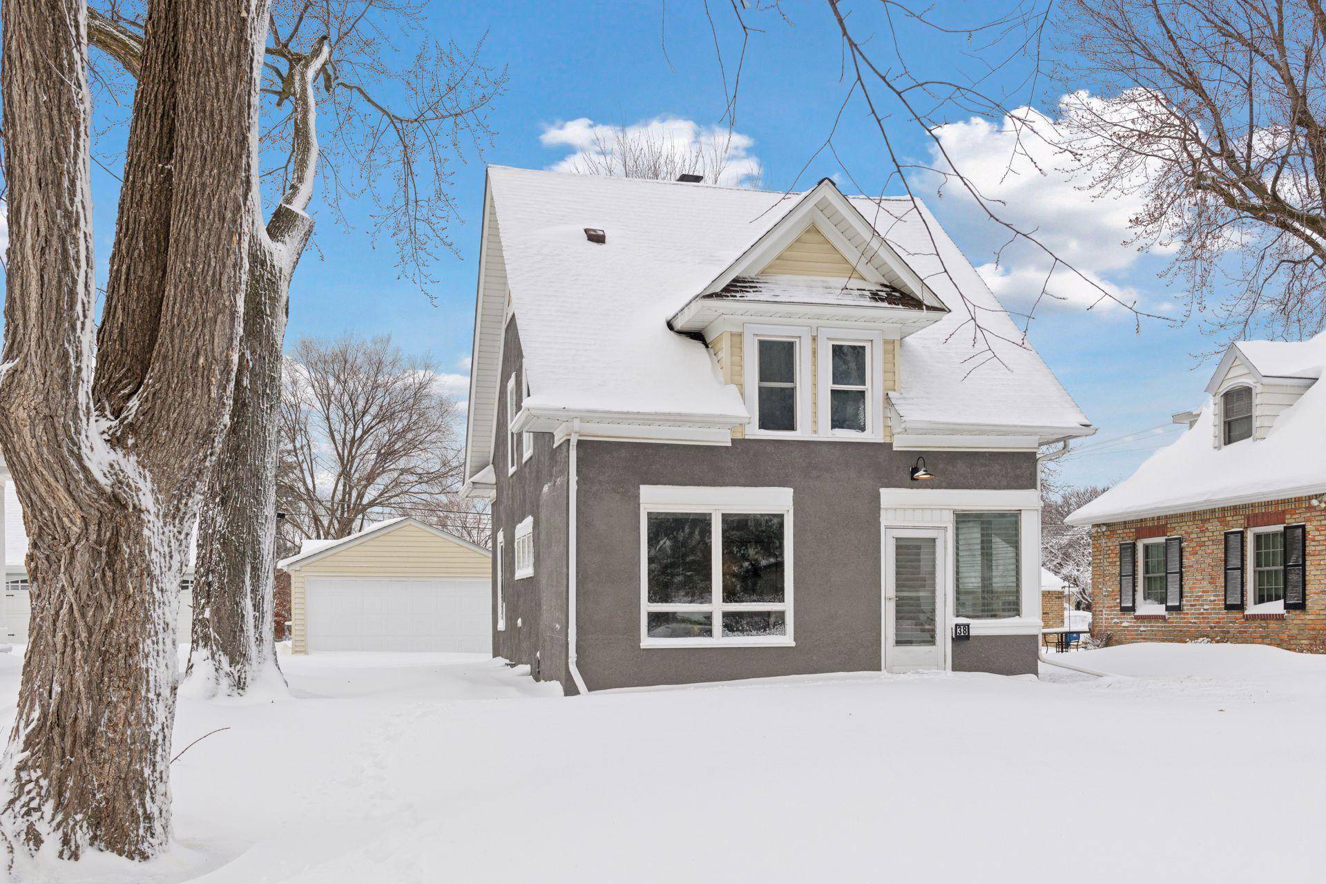 38 15th AVE N, Hopkins, MN 55343