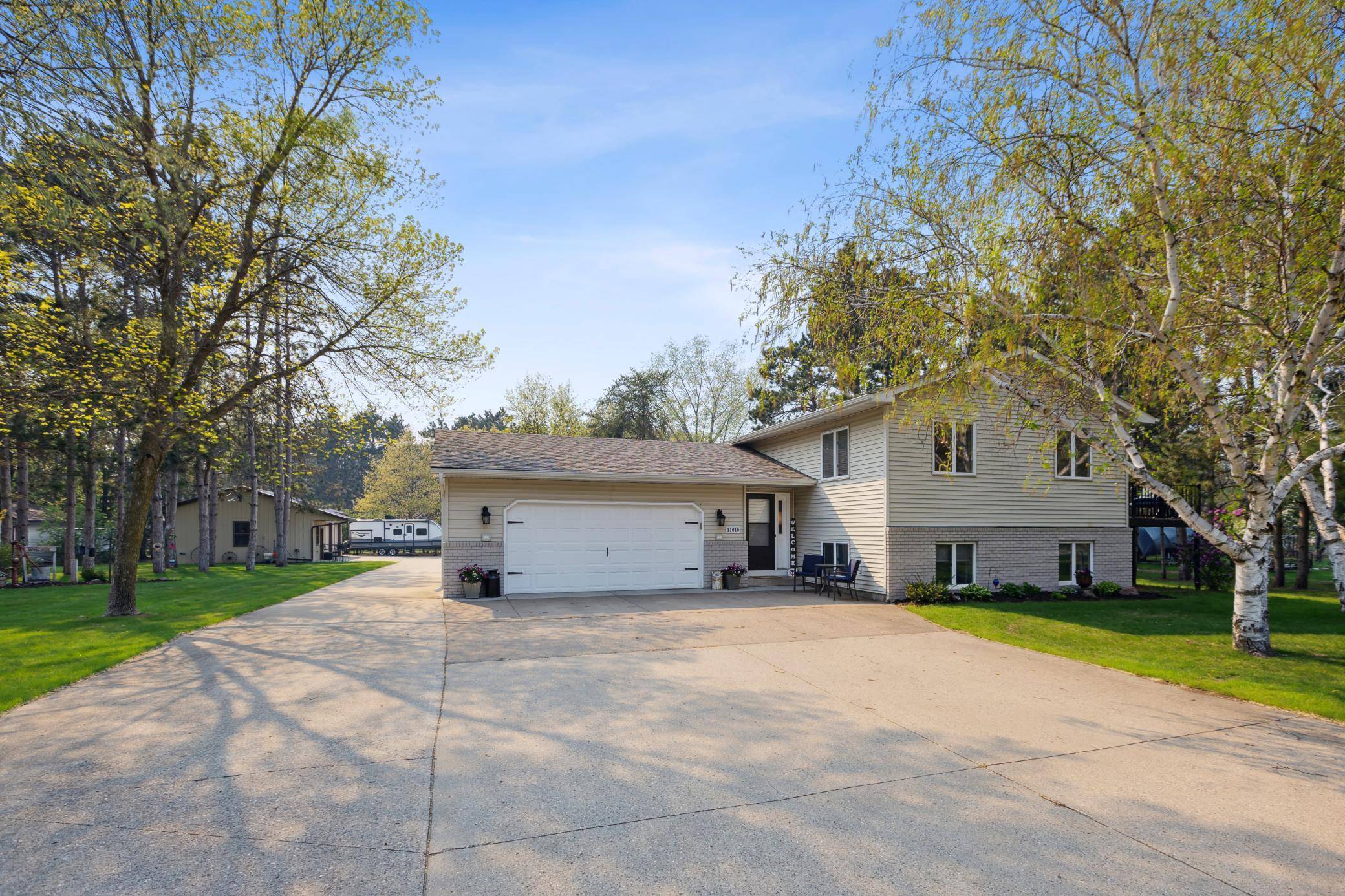 11610 3rd ST, Becker, MN 55308