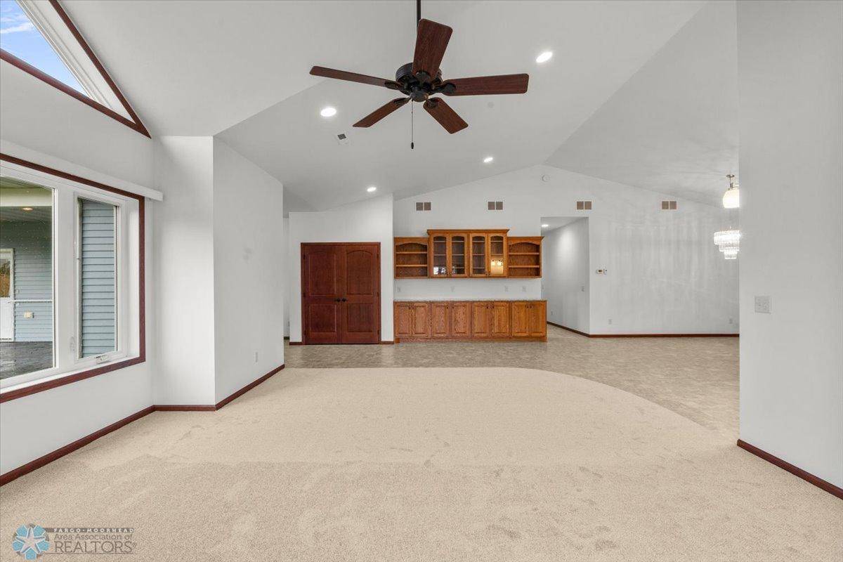 405 Oak ST, Breckenridge, MN 56520