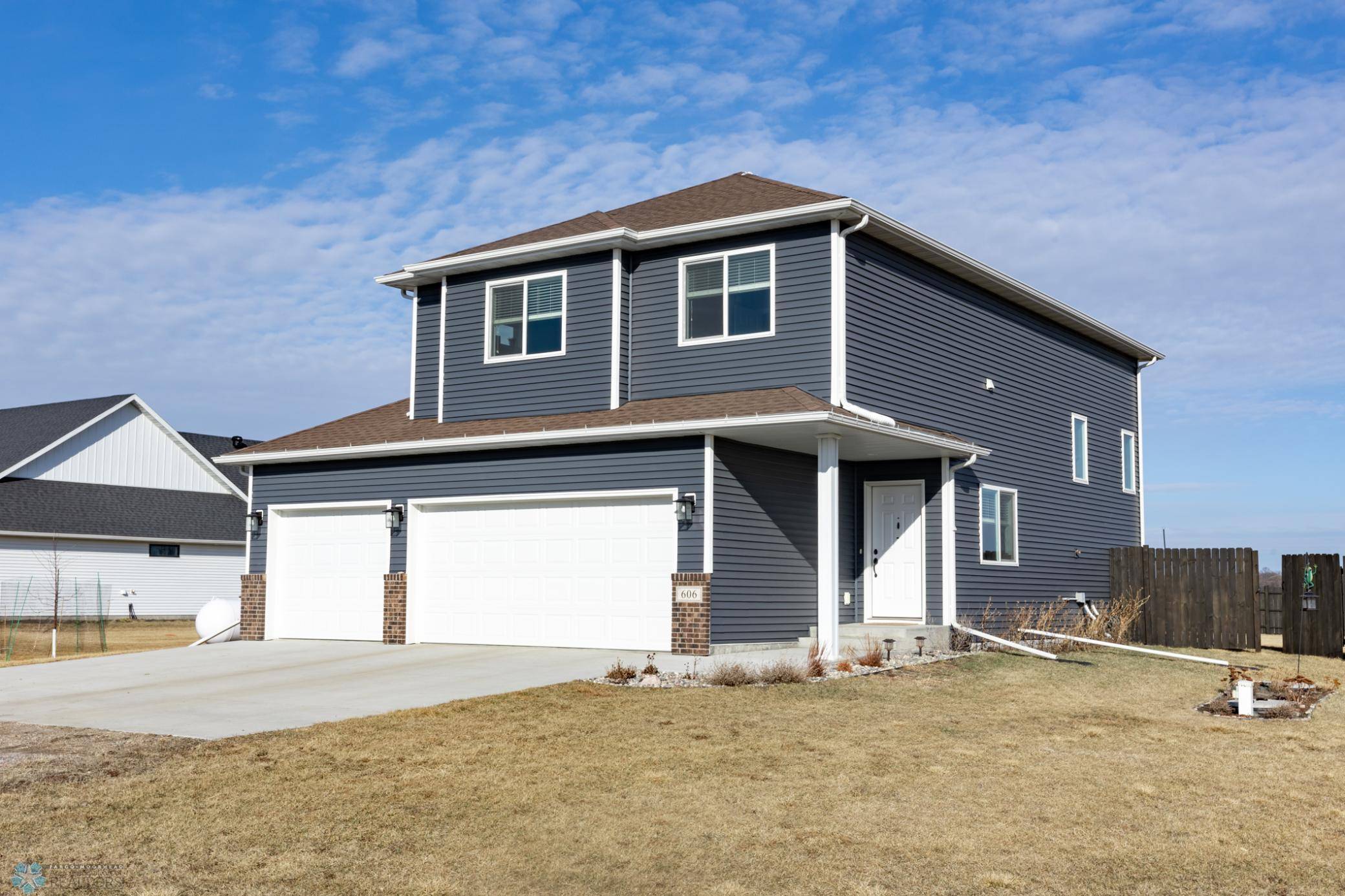 606 Sheyenne DR, Abercrombie, ND 58001