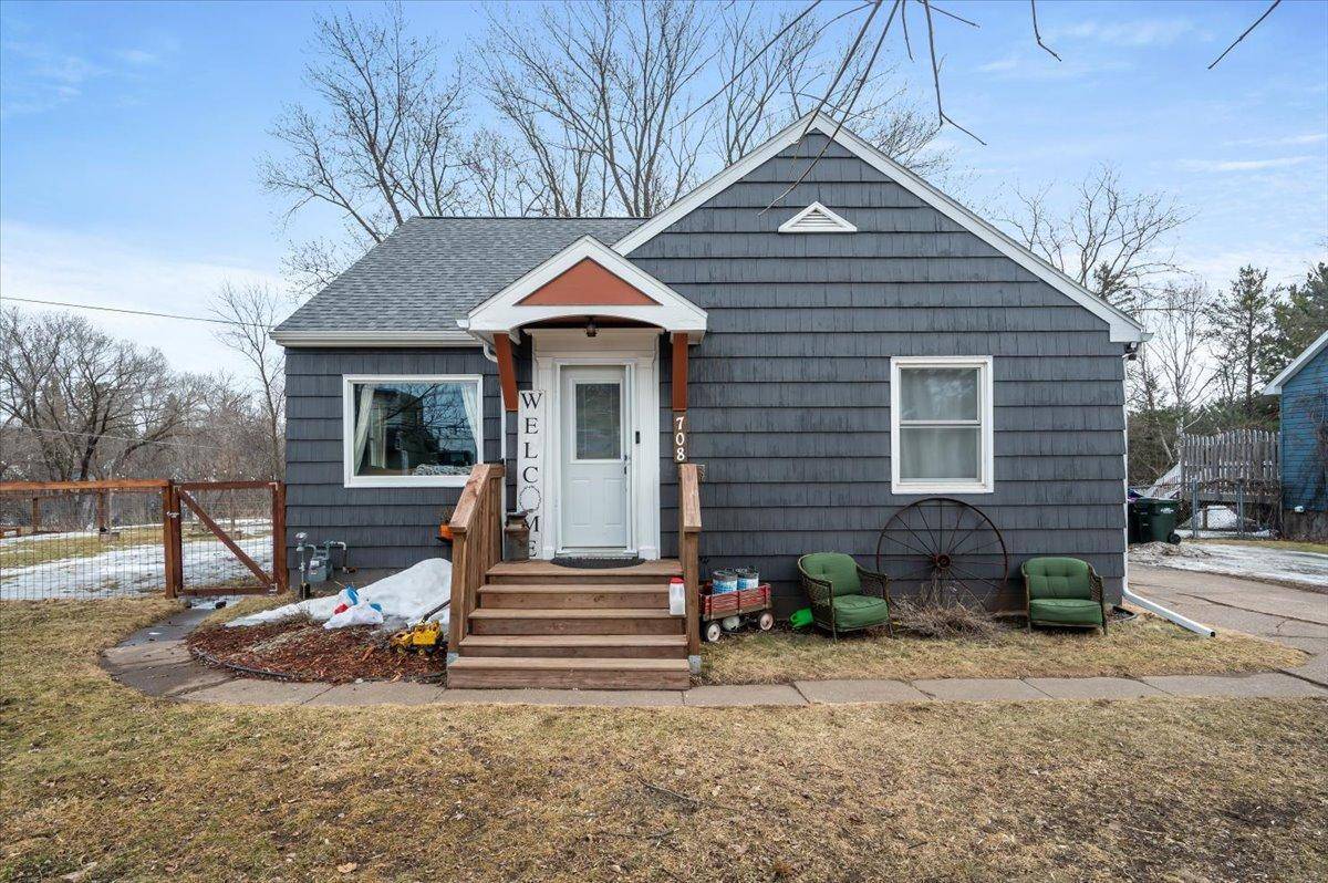 708 Laurel ST, Cloquet, MN 55720