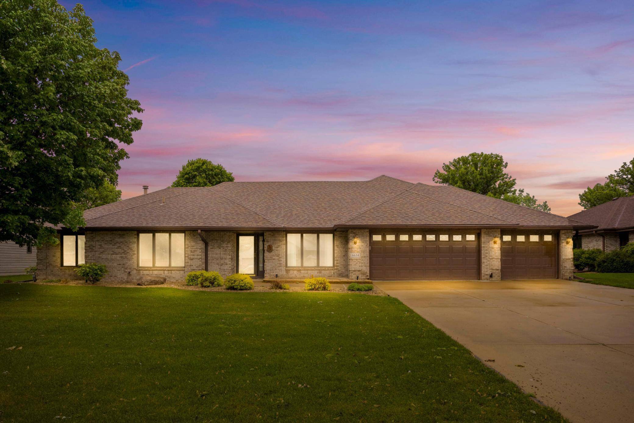 6634 119th PL N, Champlin, MN 55316