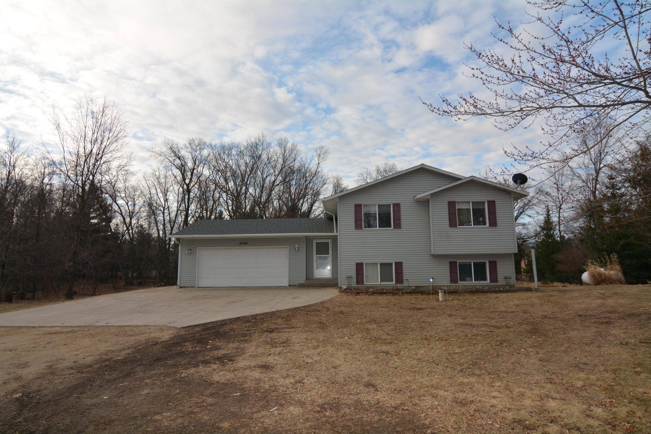 3090 330th LN NW, Cambridge, MN 55008