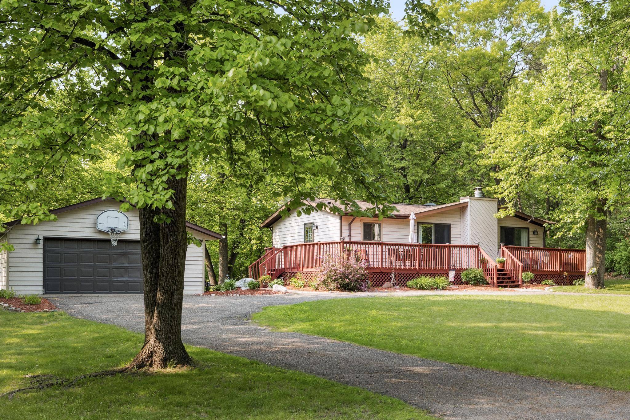 16137 Ahrens Hill RD, Brainerd, MN 56401