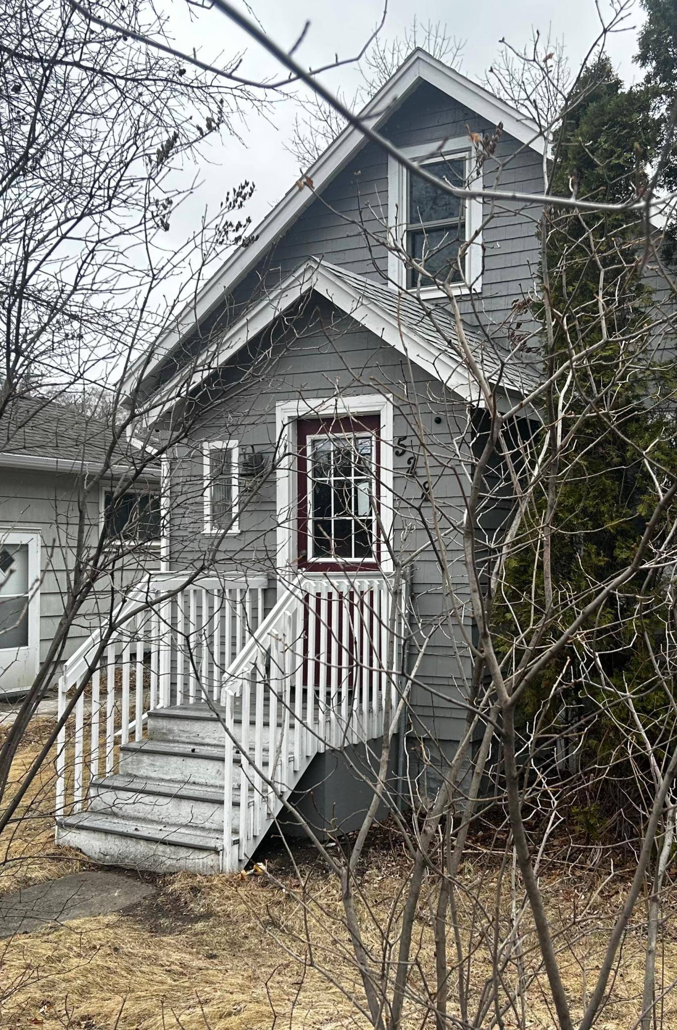 528 1st AVE E, Cambridge, MN 55008