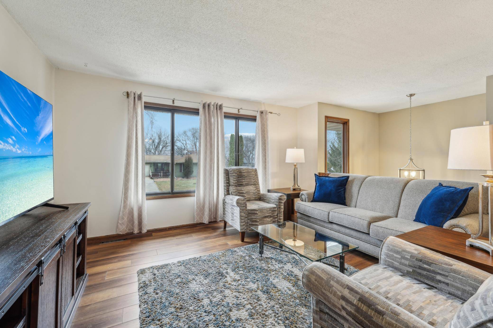 9550 Garrison WAY, Eden Prairie, MN 55347