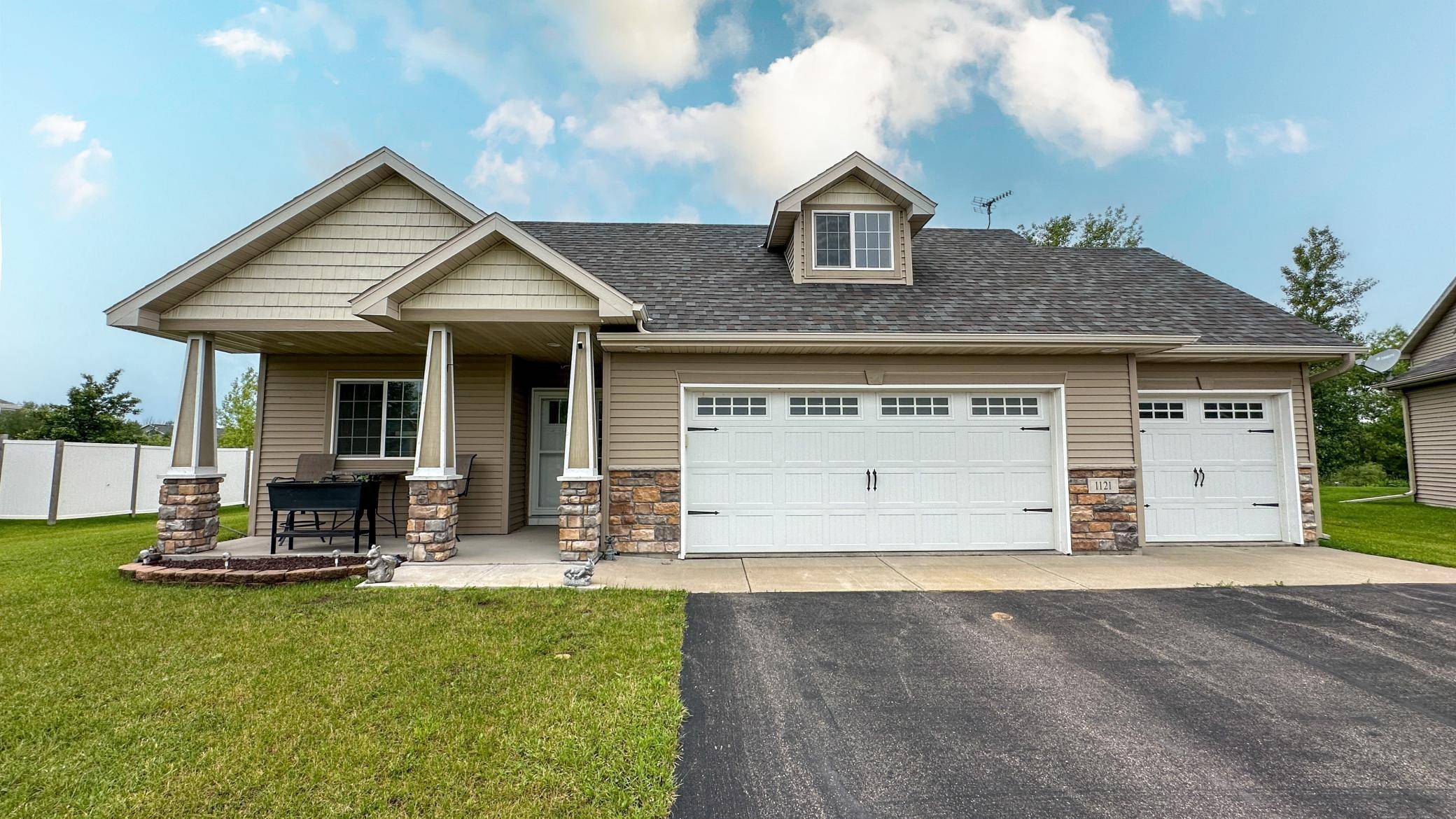 1121 Golf CT, Foley, MN 56329