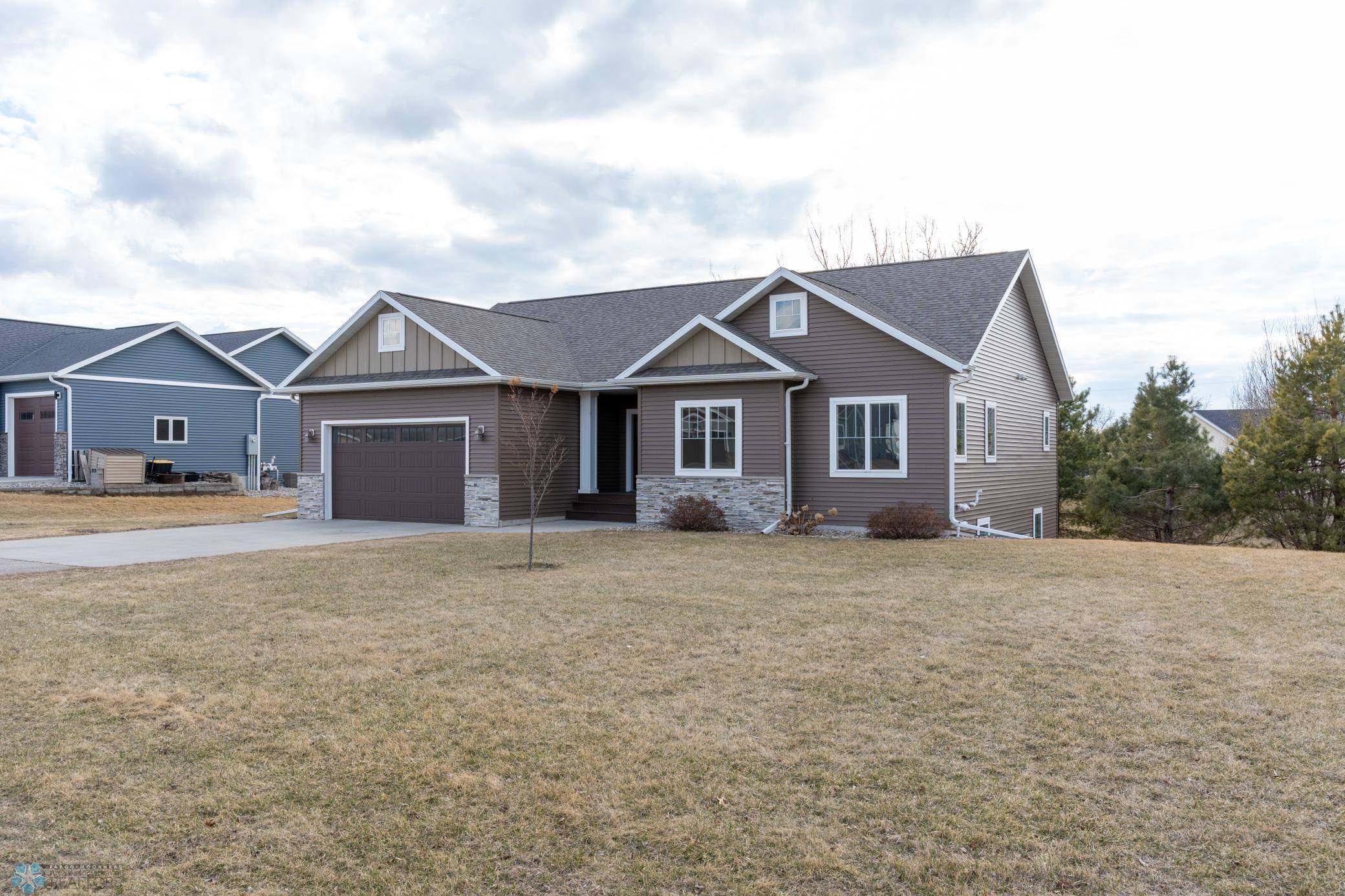 605 2nd ST, Arthur, ND 58006
