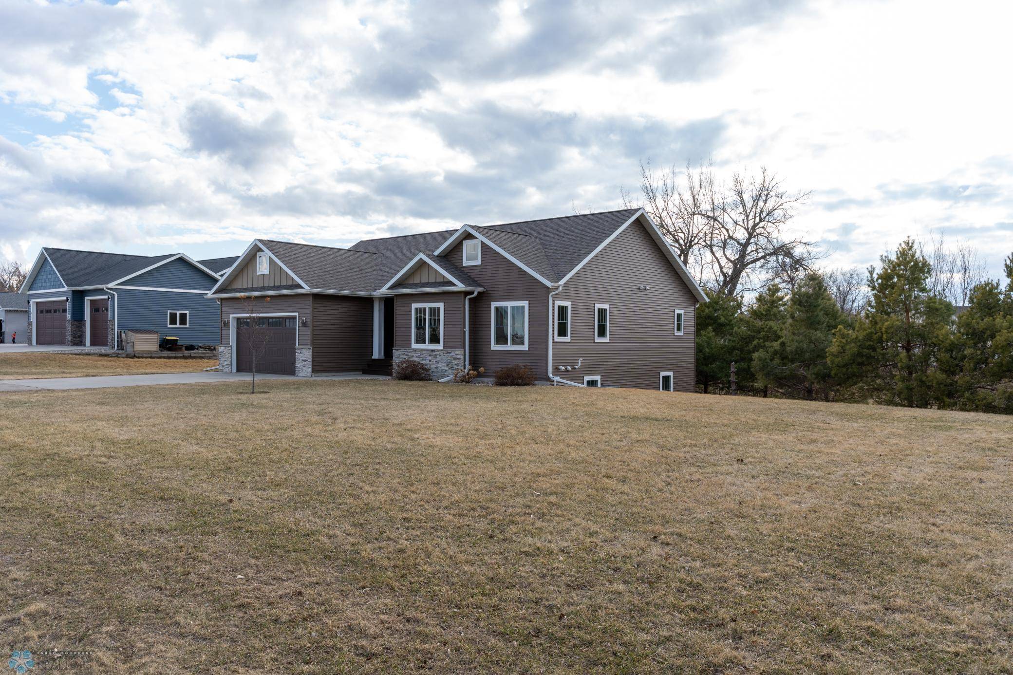 605 2nd ST, Arthur, ND 58006
