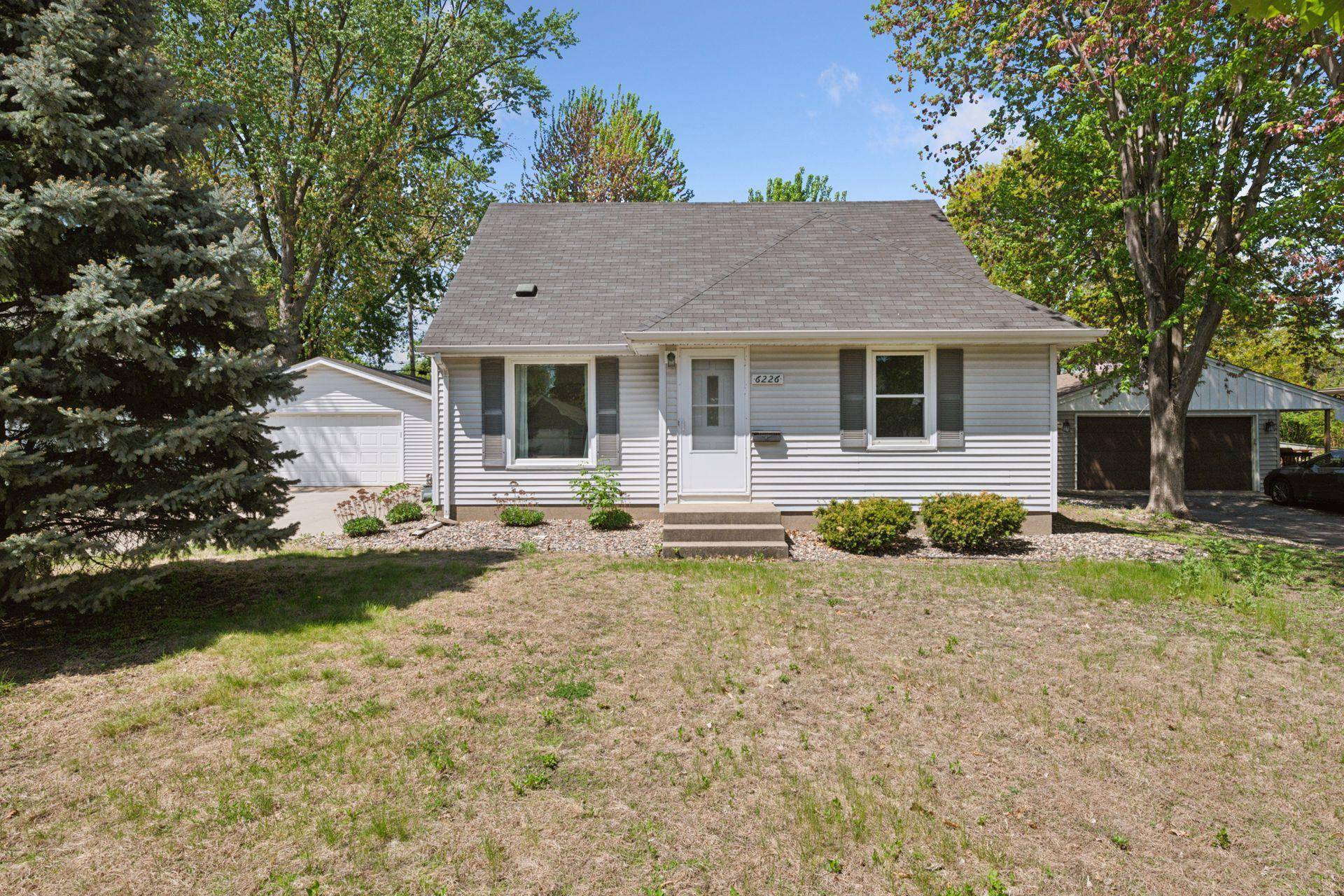 6226 James AVE S, Richfield, MN 55423