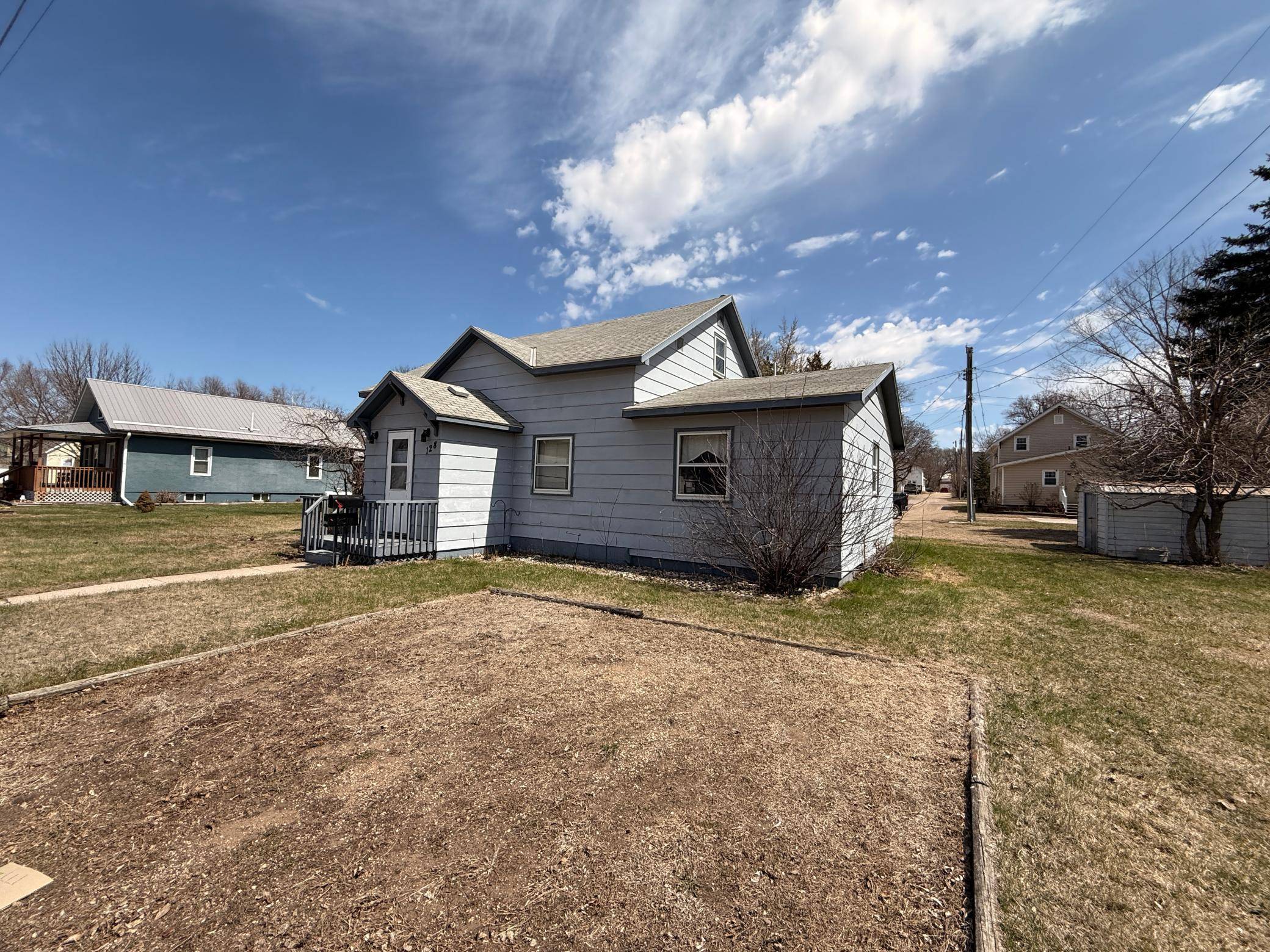 128 S Munsterman ST, Appleton, MN 56208