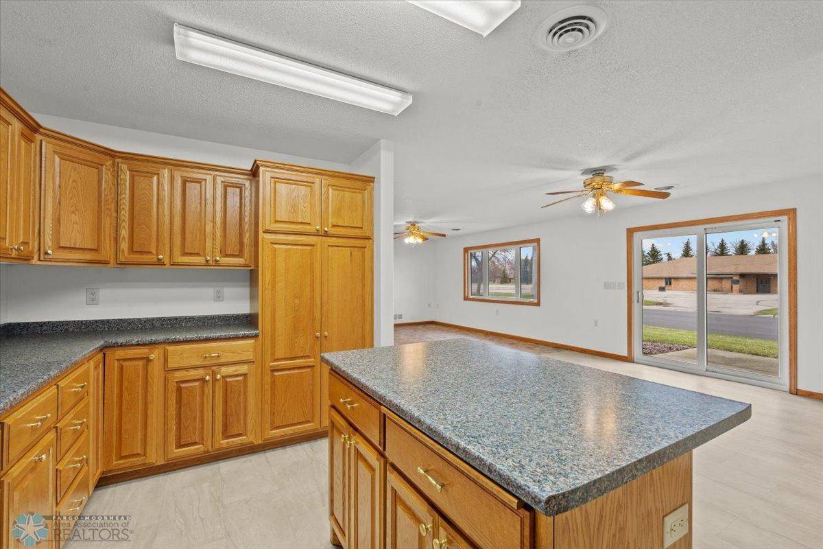 1033 Tower WAY, Breckenridge, MN 56520