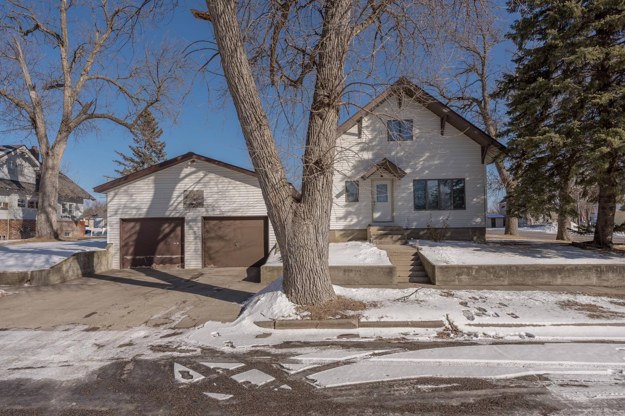 109 3rd AVE N, Brownton, MN 55312