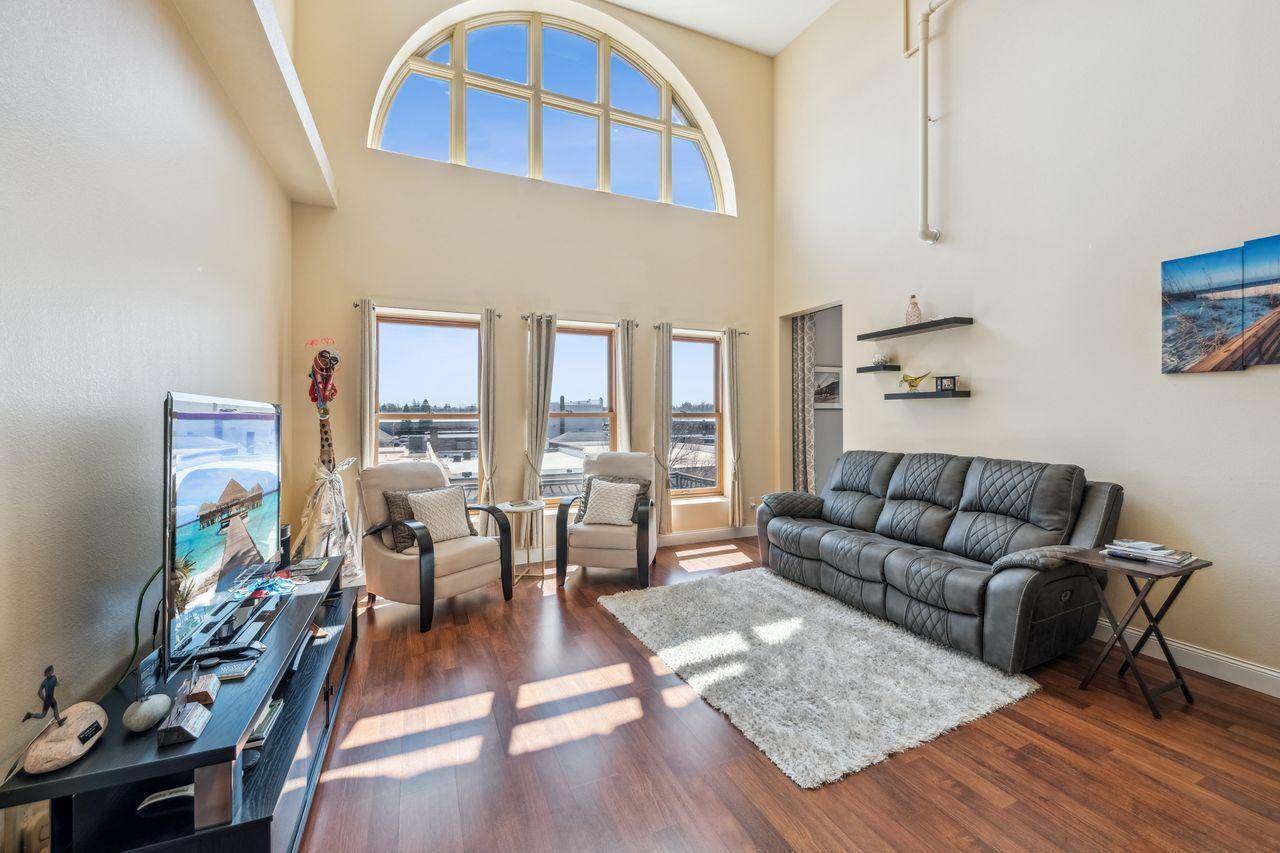 317 Main ST W #301, Ashland, WI 54806