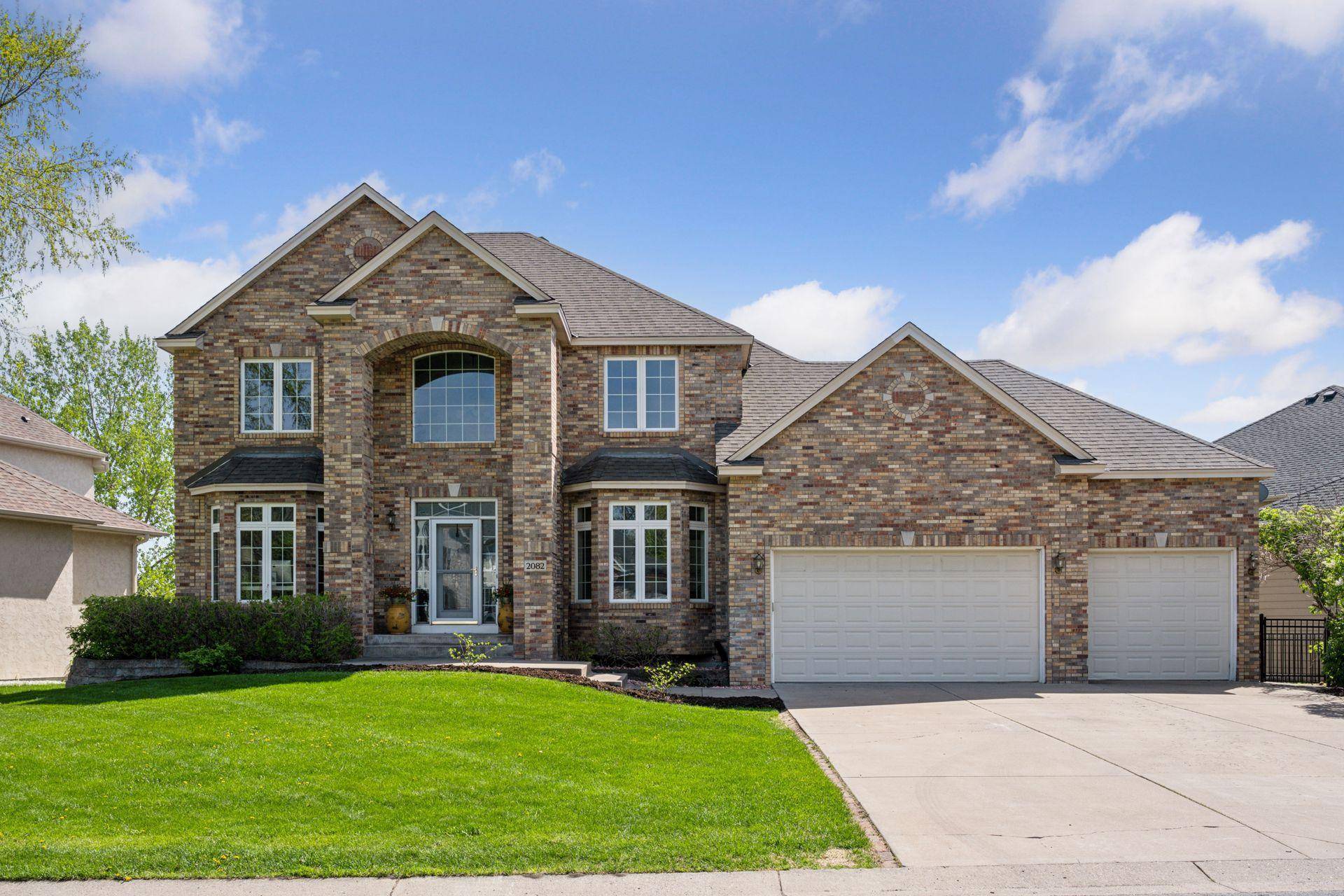 2082 Arnold Palmer DR, Blaine, MN 55449