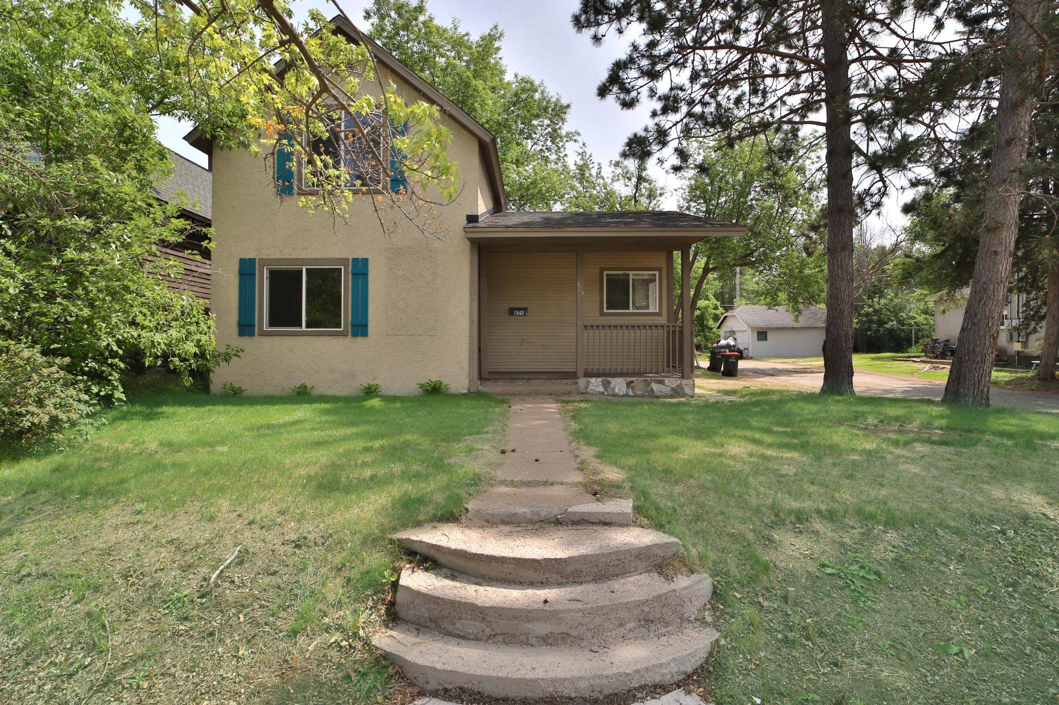 809 S 7th ST, Brainerd, MN 56401