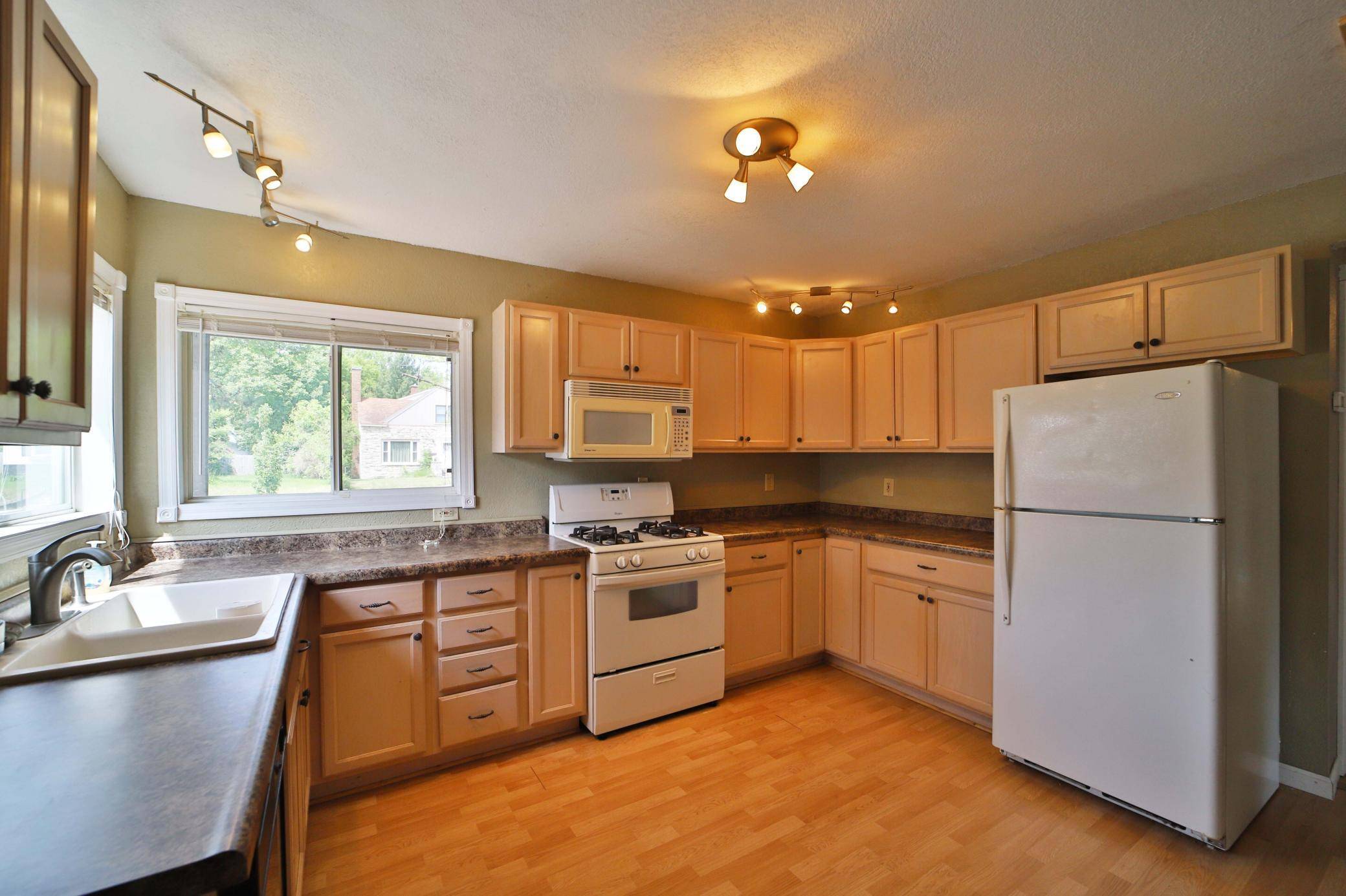 809 S 7th ST, Brainerd, MN 56401