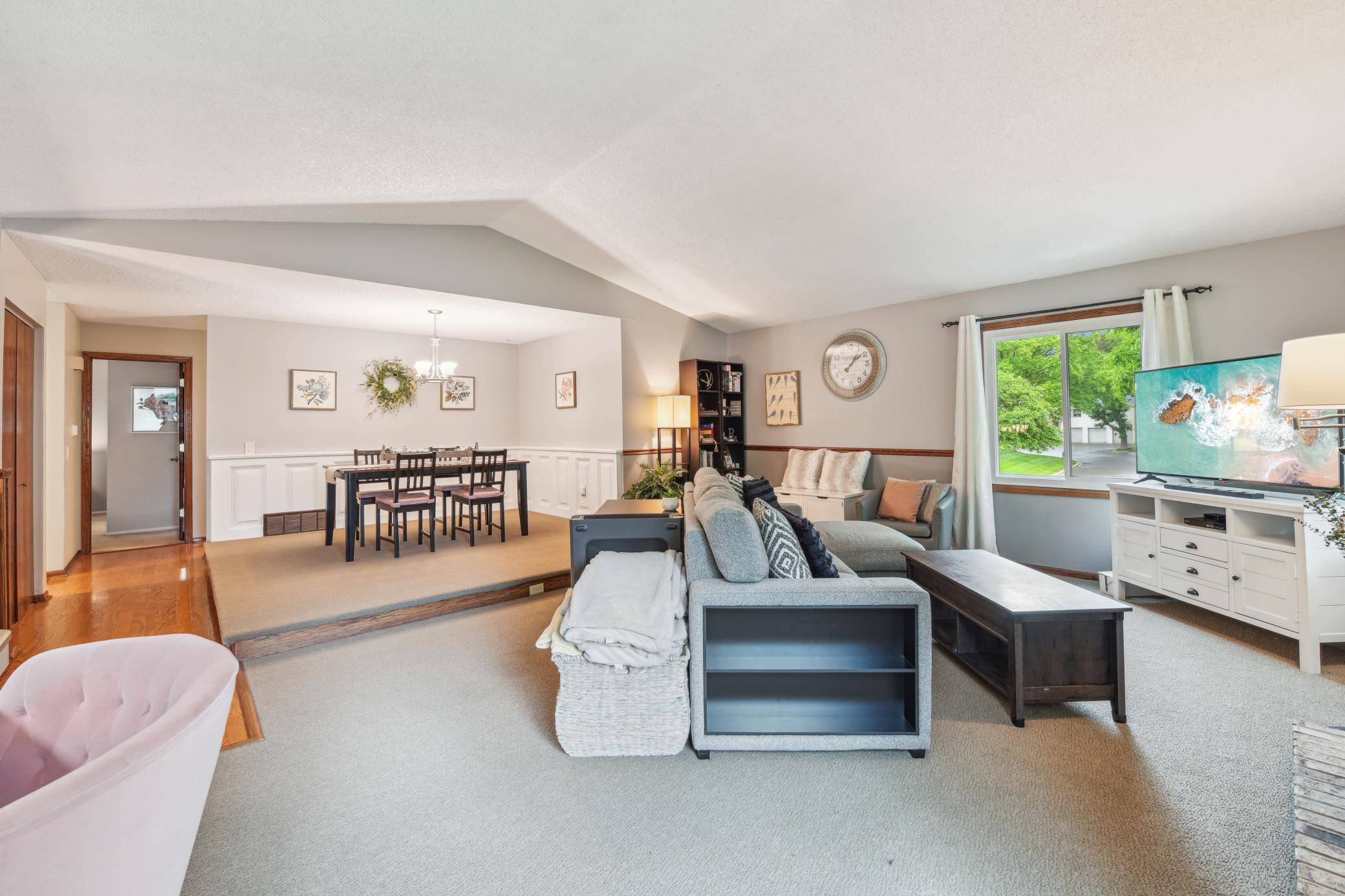 351 Elan CT, Woodbury, MN 55125