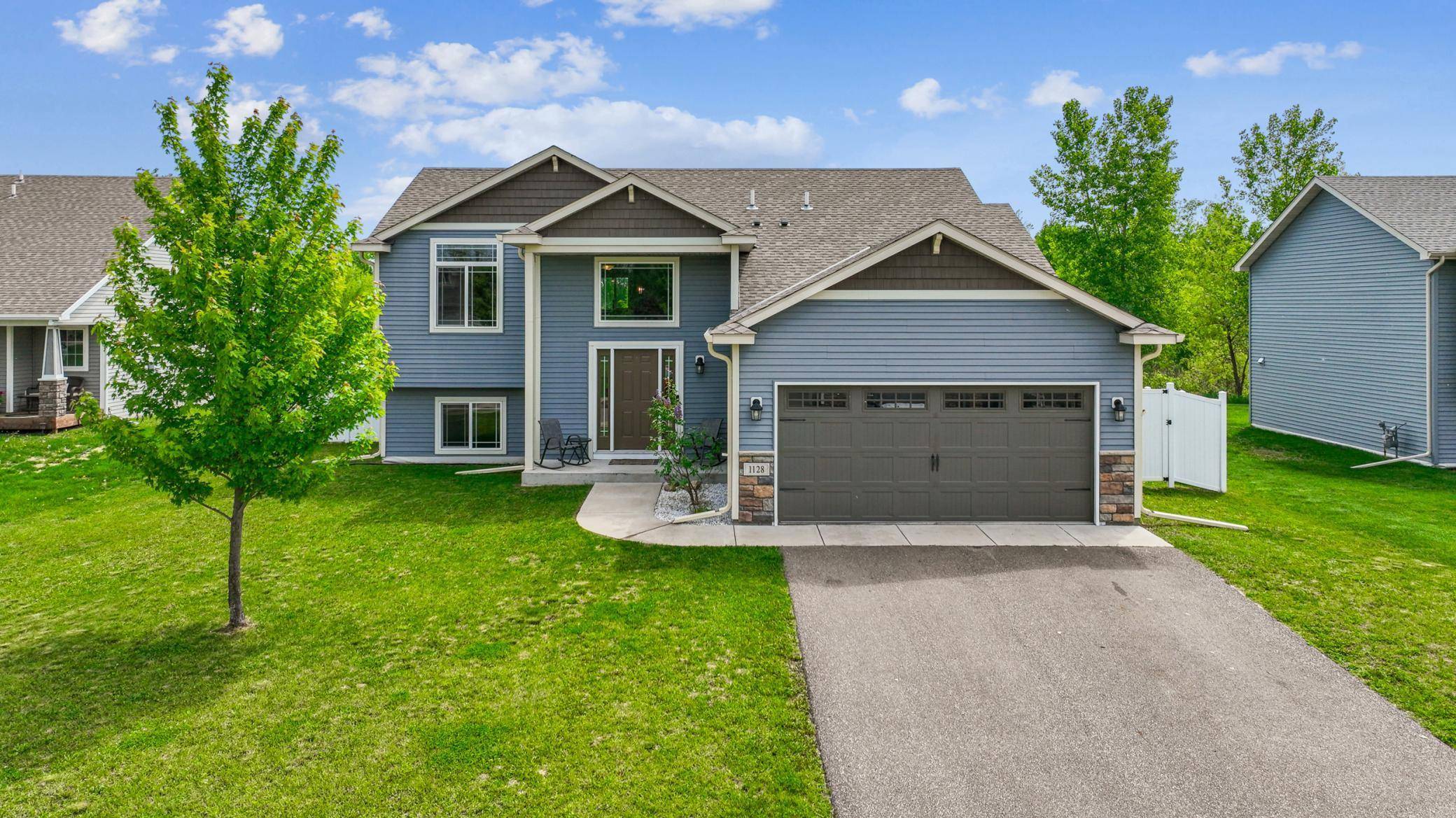 1128 Golf CT, Foley, MN 56329