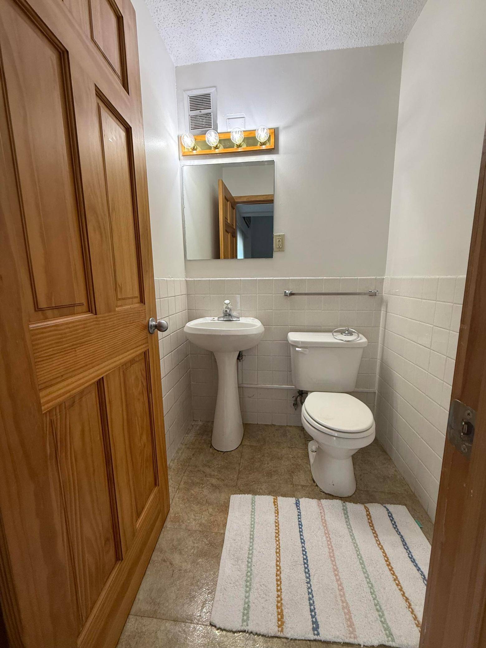 1531 American BLVD E #108, Bloomington, MN 55425
