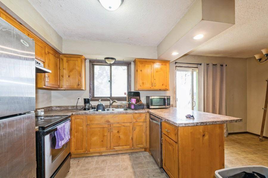 7181 Colorado AVE N, Brooklyn Park, MN 55429