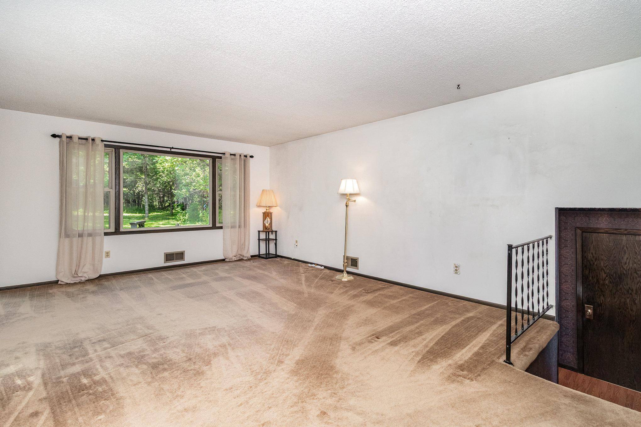 16129 Genie DR NW, Andover, MN 55304