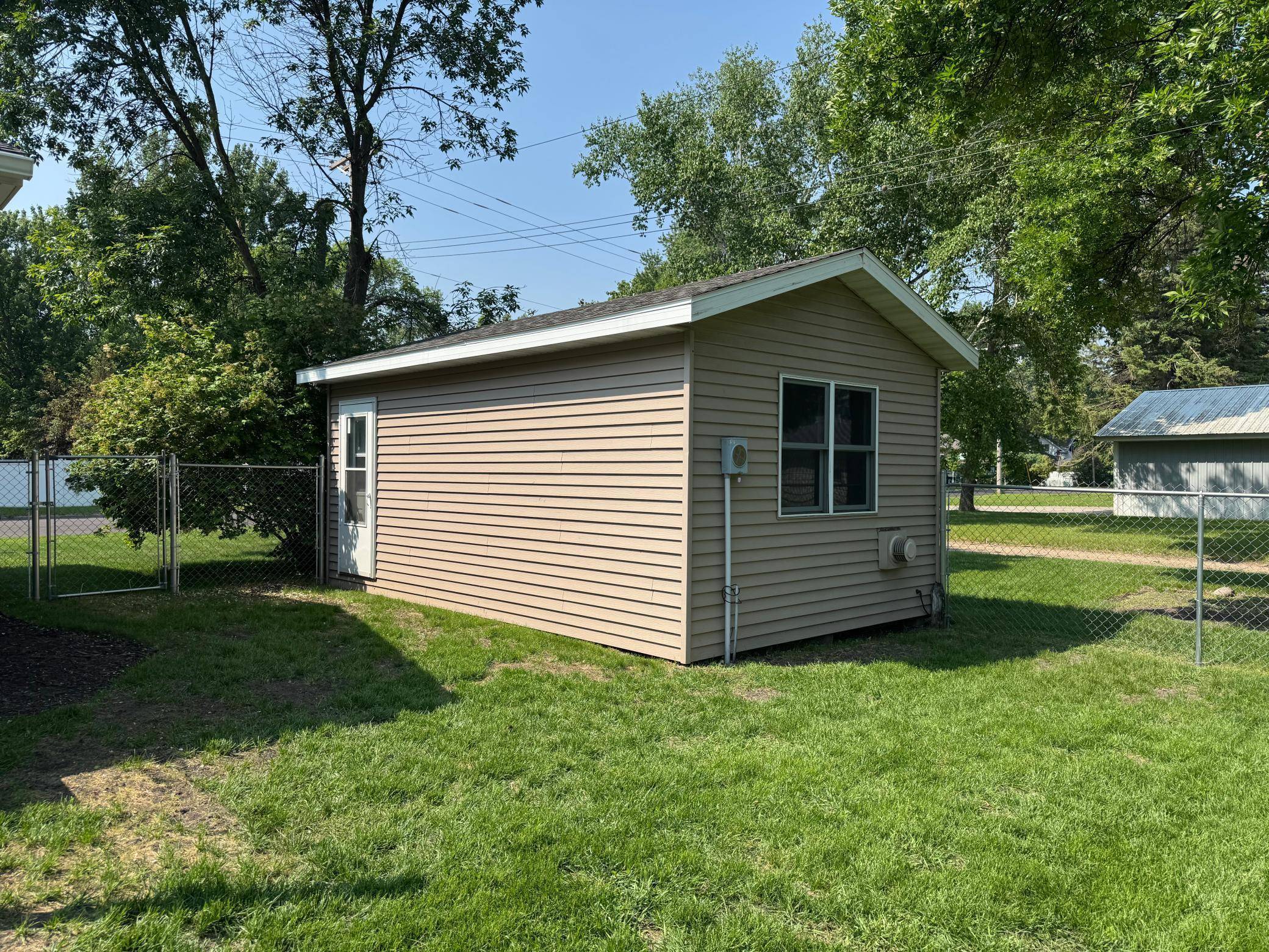 401 5th ST NE, Barnesville, MN 56514