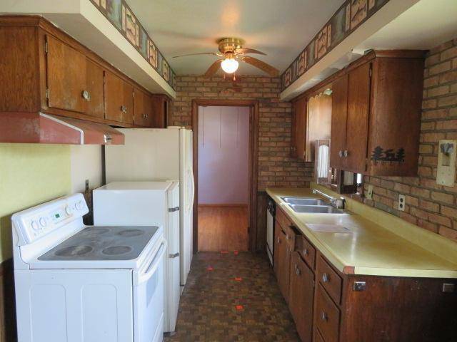 3100 62nd AVE N, Brooklyn Center, MN 55429