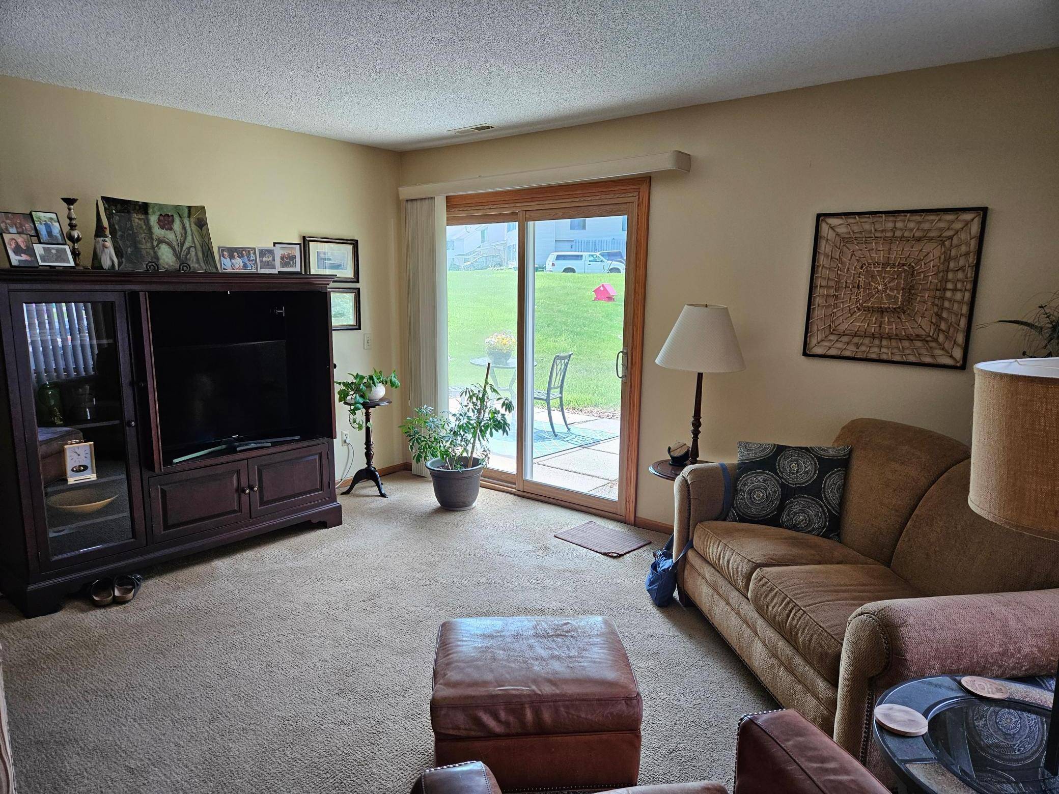 3816 Heather DR, Eagan, MN 55122