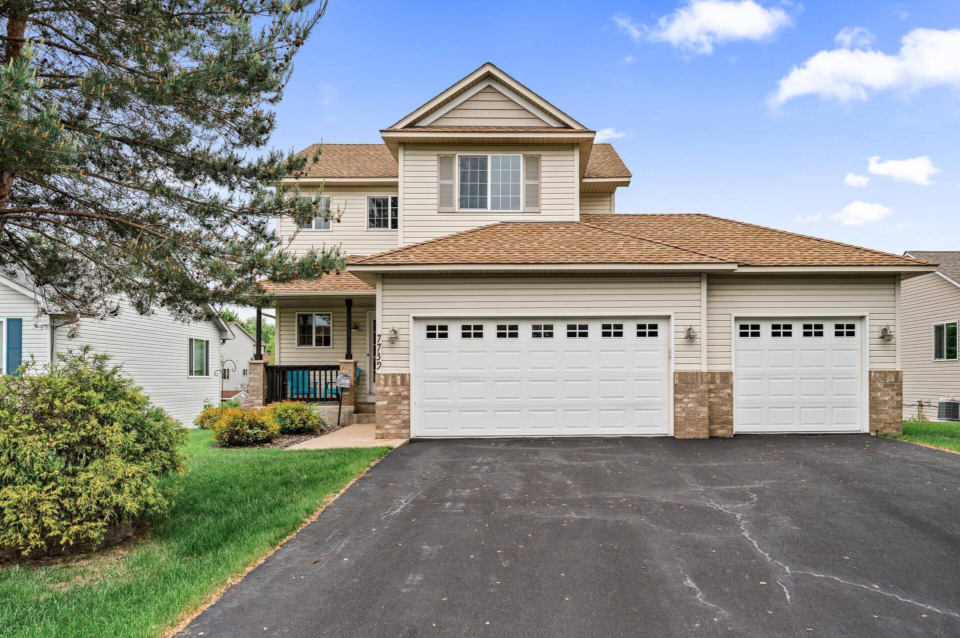 7739 Lancaster AVE NE, Albertville, MN 55301