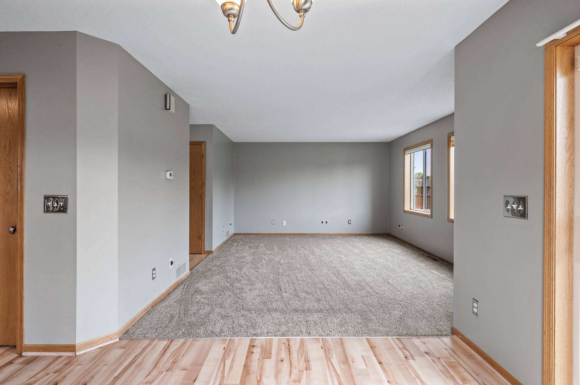 7739 Lancaster AVE NE, Albertville, MN 55301