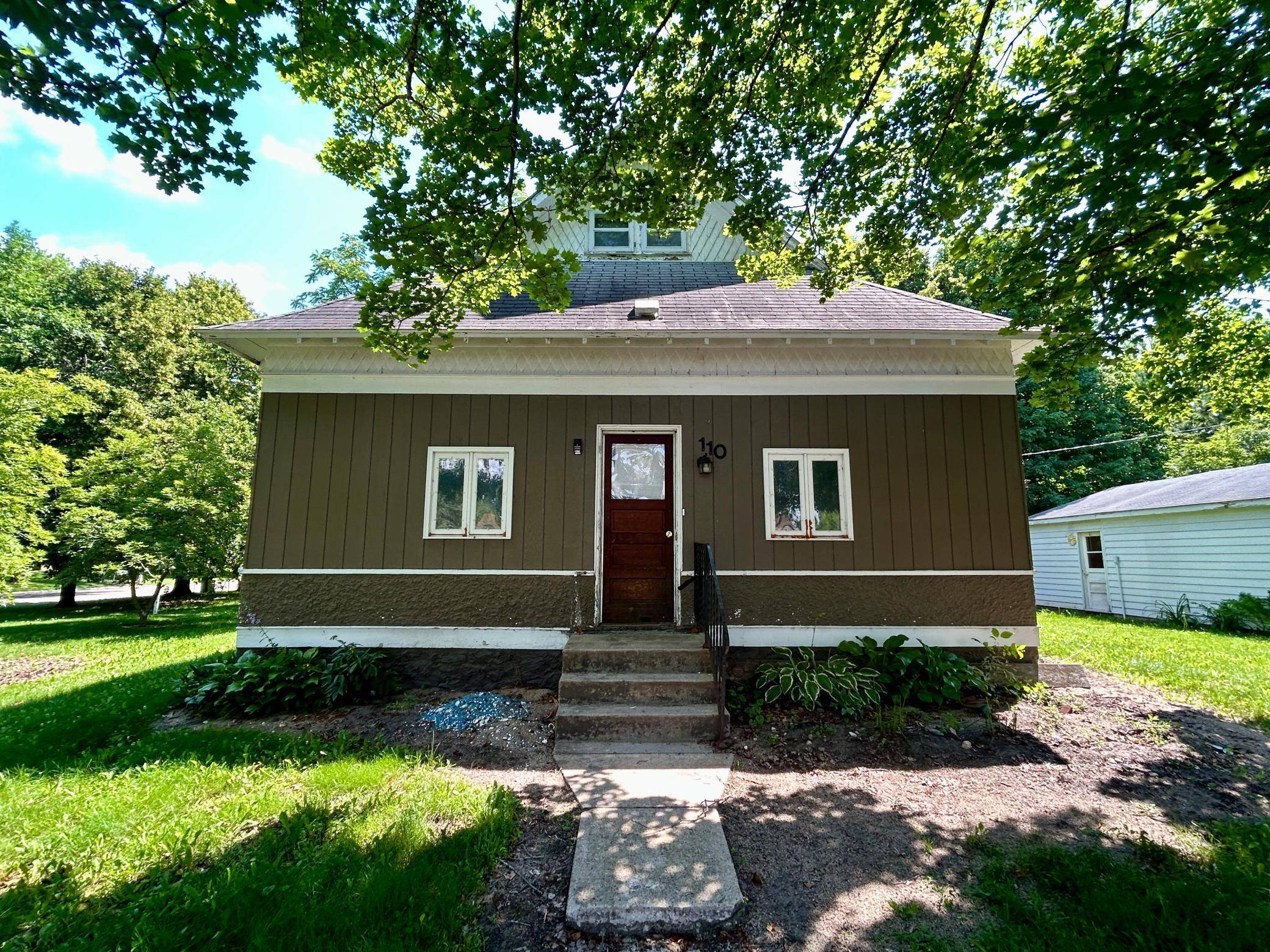 110 1st AVE NE, Bertha, MN 56437