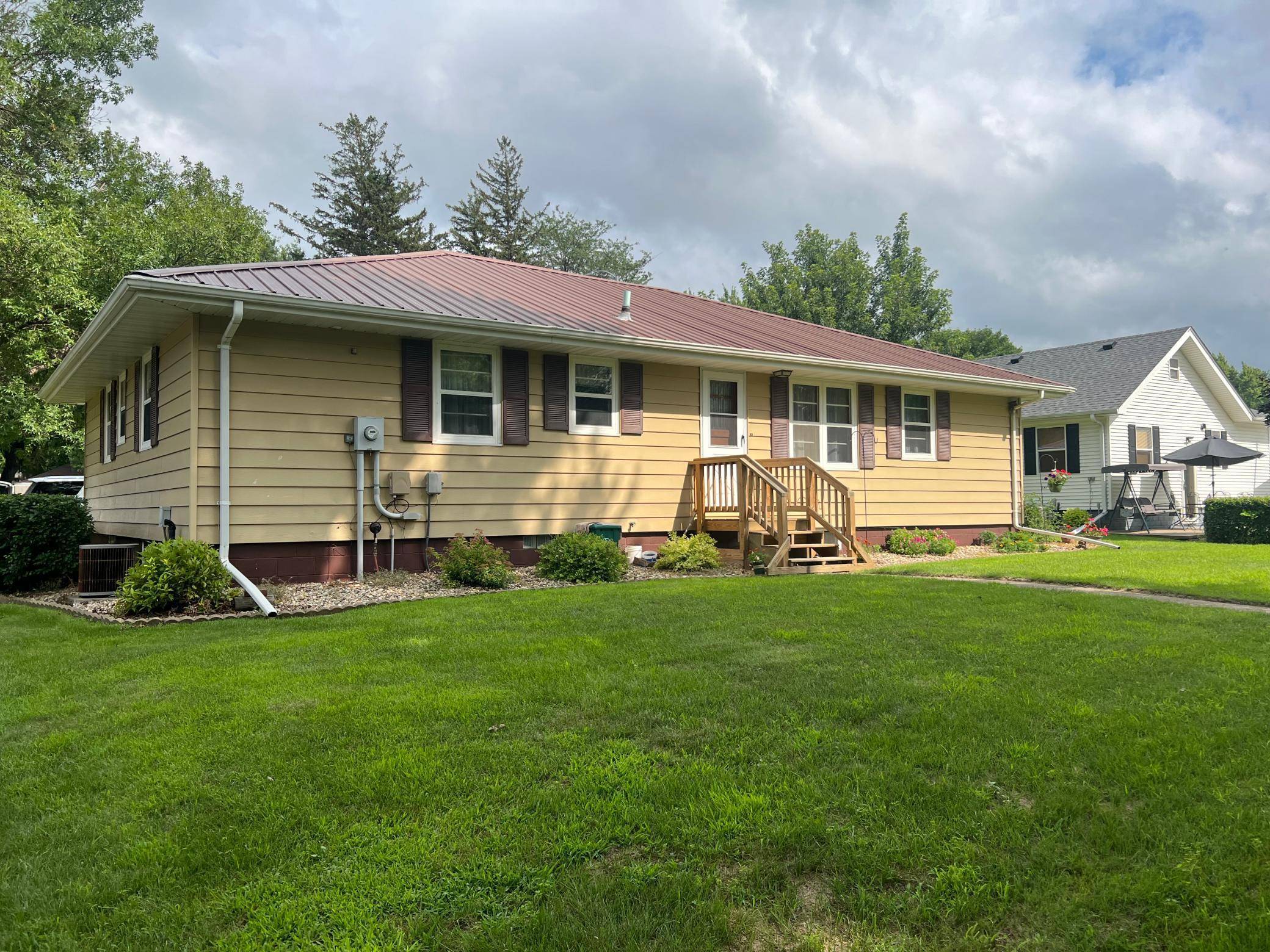 623 Maine AVE, Adrian, MN 56110