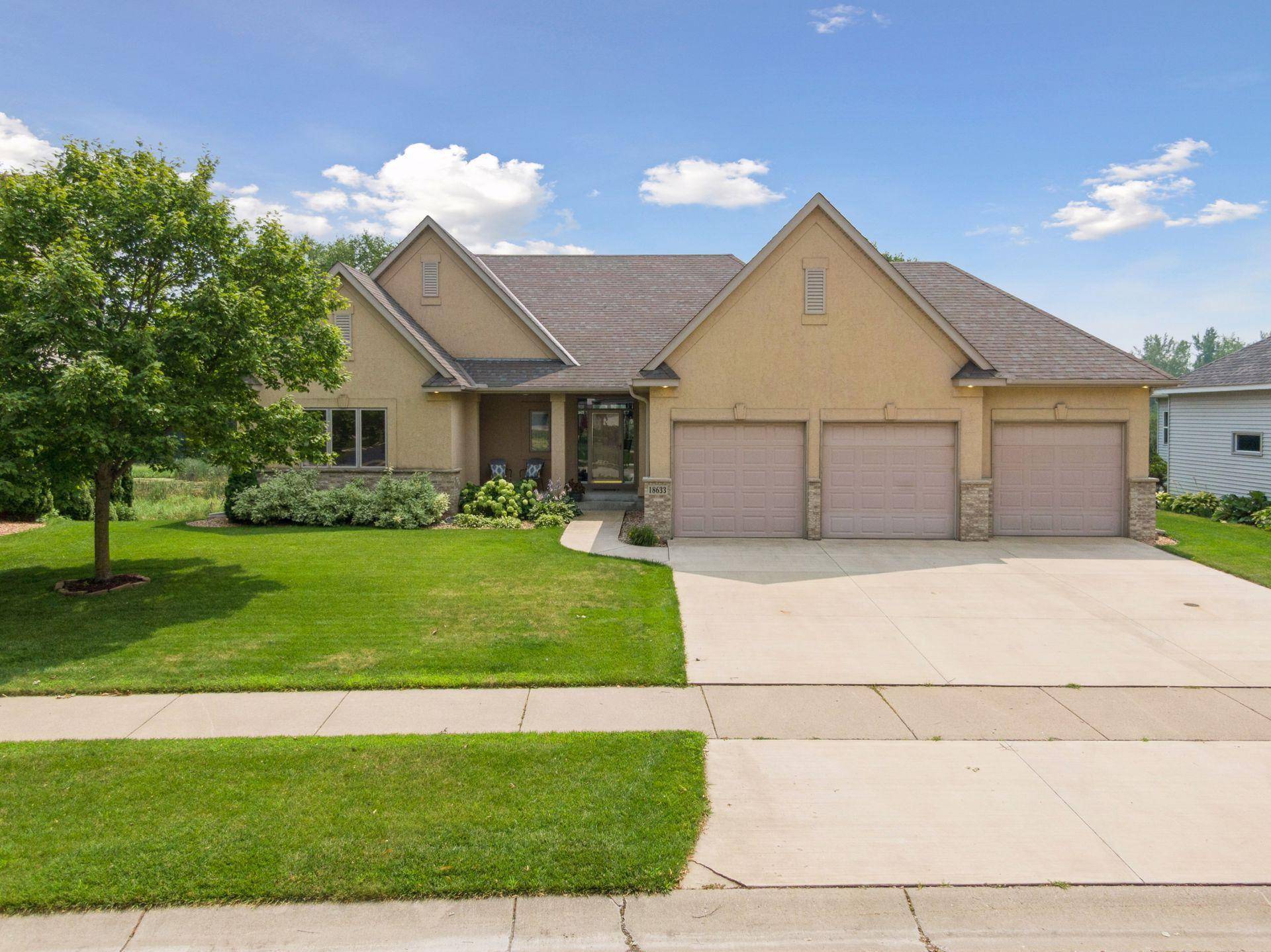 18633 68th PL N, Maple Grove, MN 55311