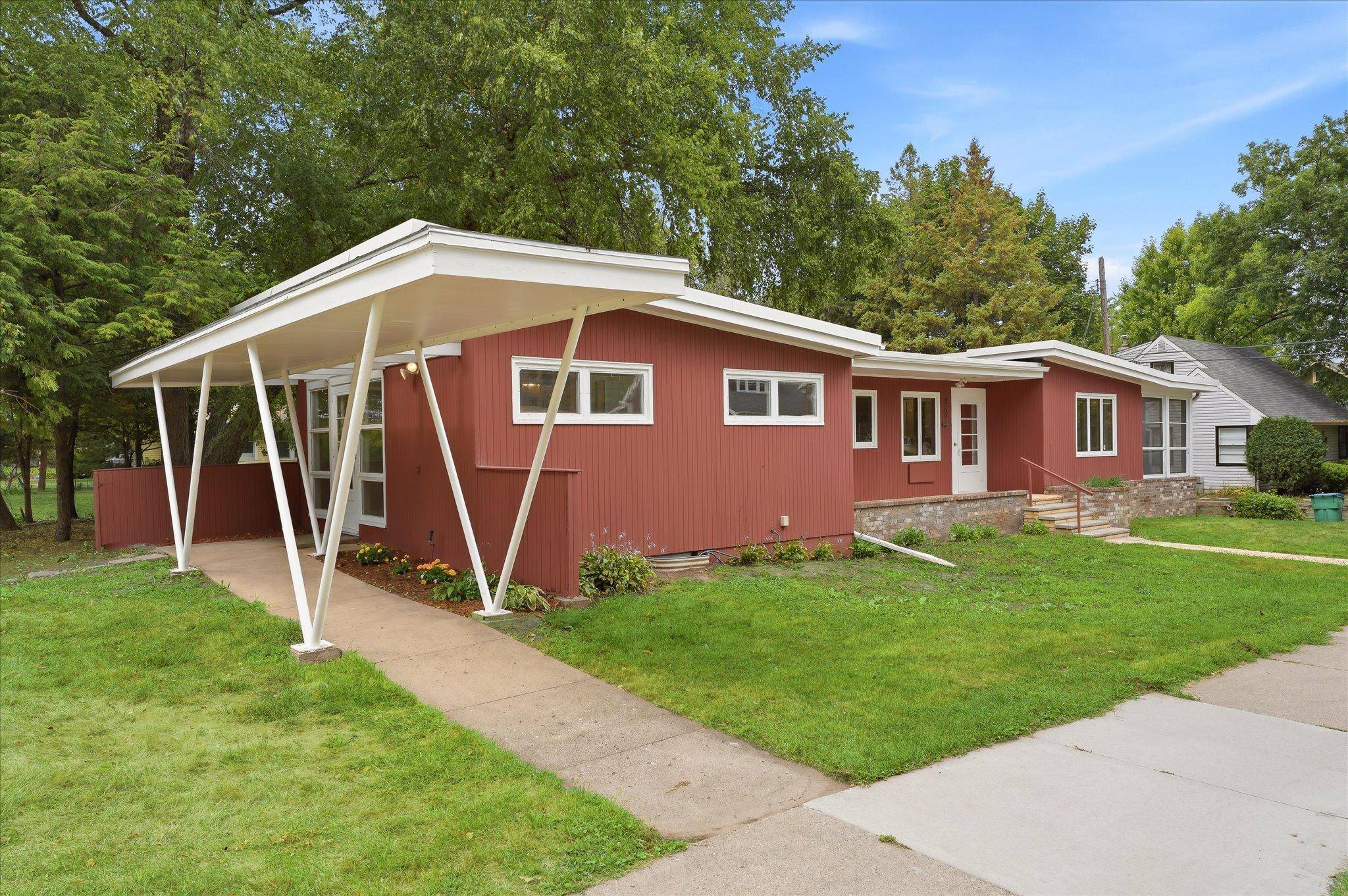 4700 Minnetonka BLVD, Saint Louis Park, MN 55416