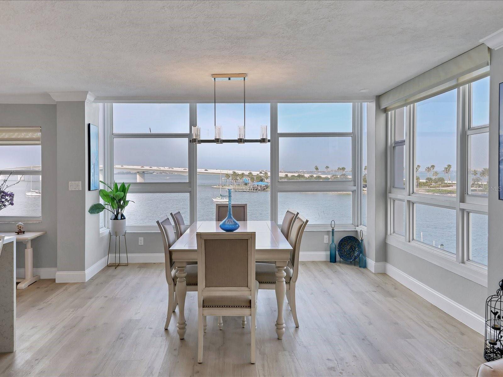 226 GOLDEN GATE PT #44, Sarasota, FL 34236