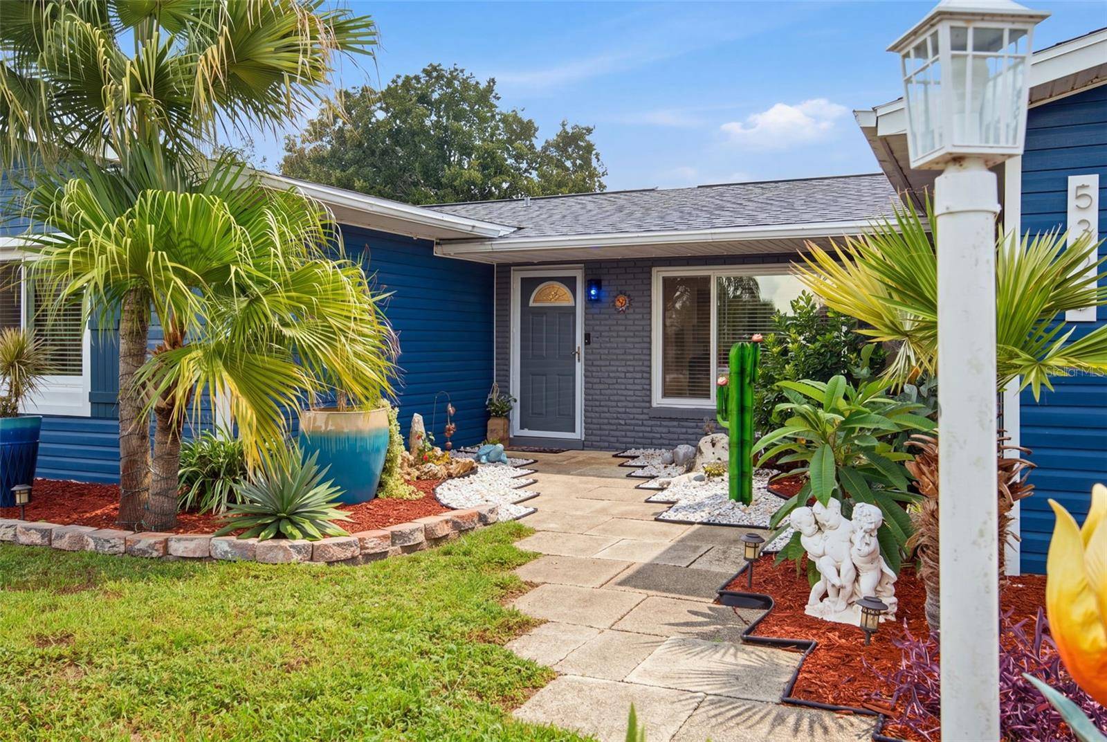 5325 JAMES RD, Fruitland Park, FL 34731