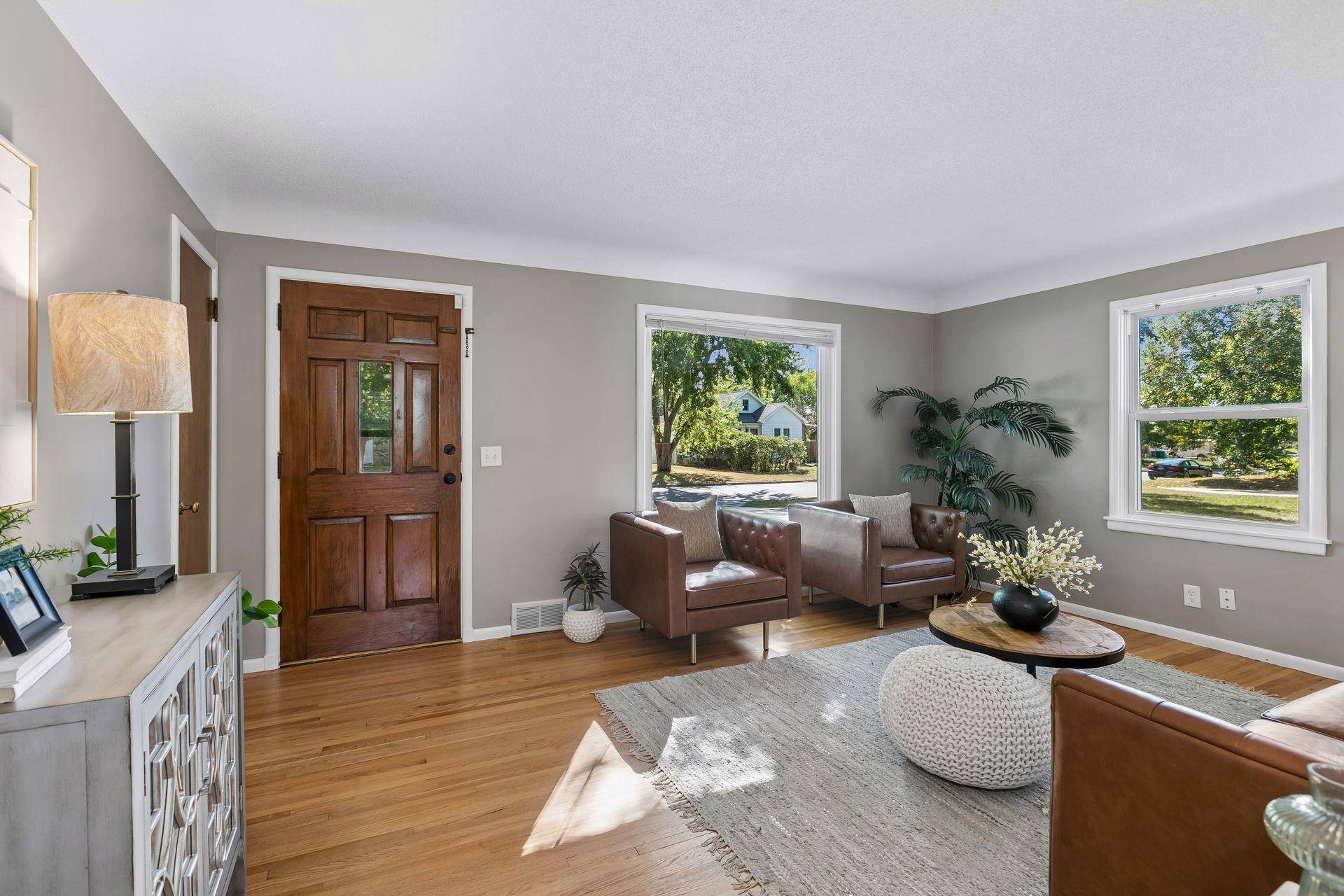 3827 Welcome AVE N, Crystal, MN 55422