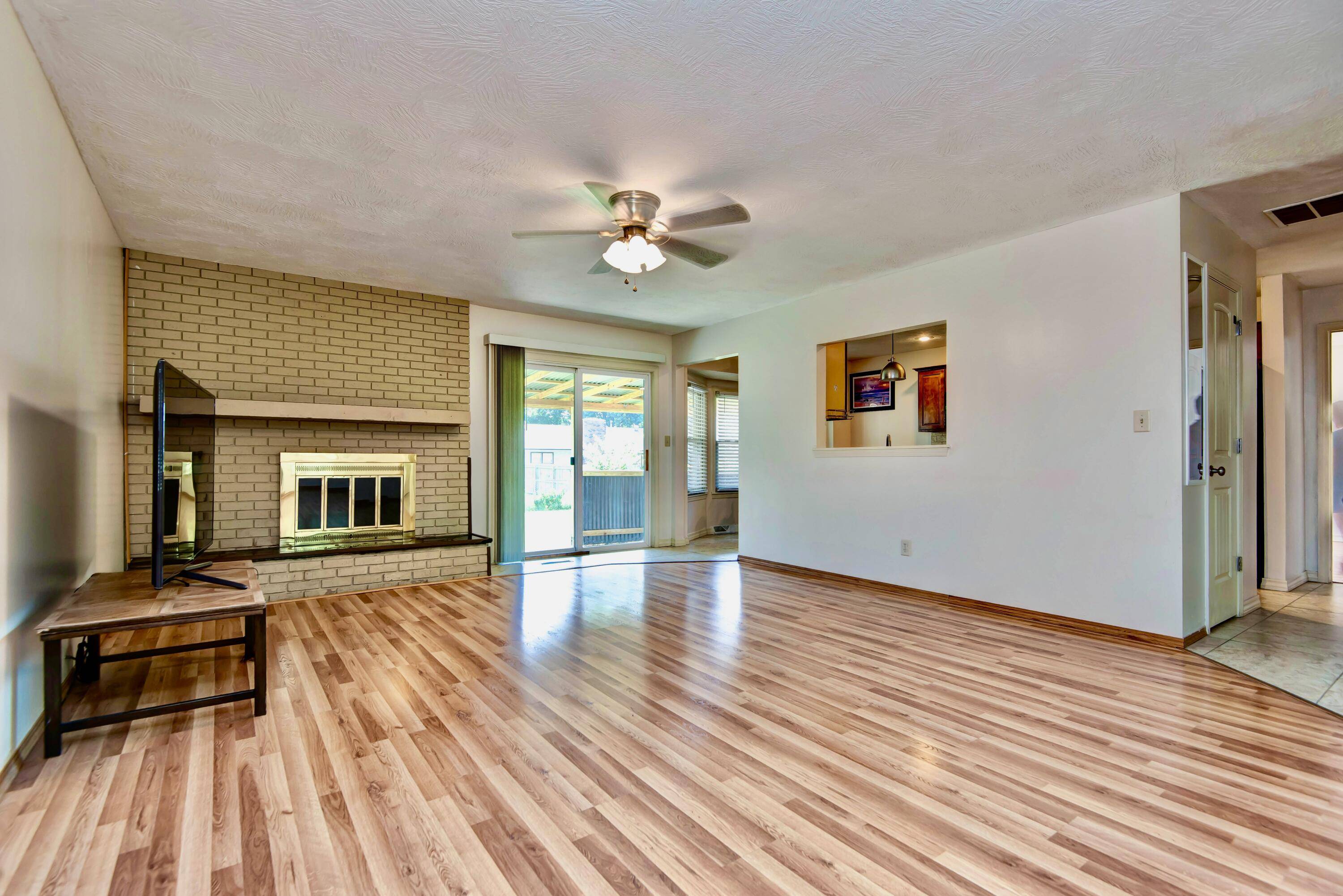 2514 S Weller AVE, Springfield, MO 65804
