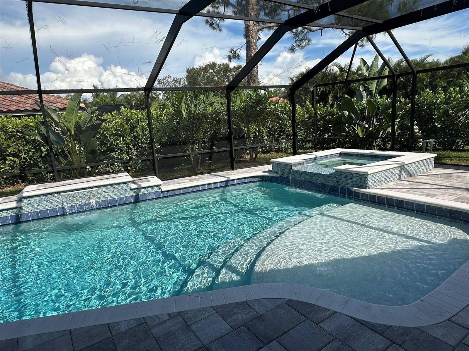 464 YACHT HARBOR DR, Osprey, FL 34229
