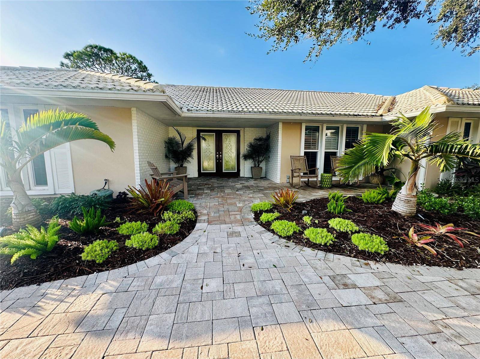 464 YACHT HARBOR DR, Osprey, FL 34229