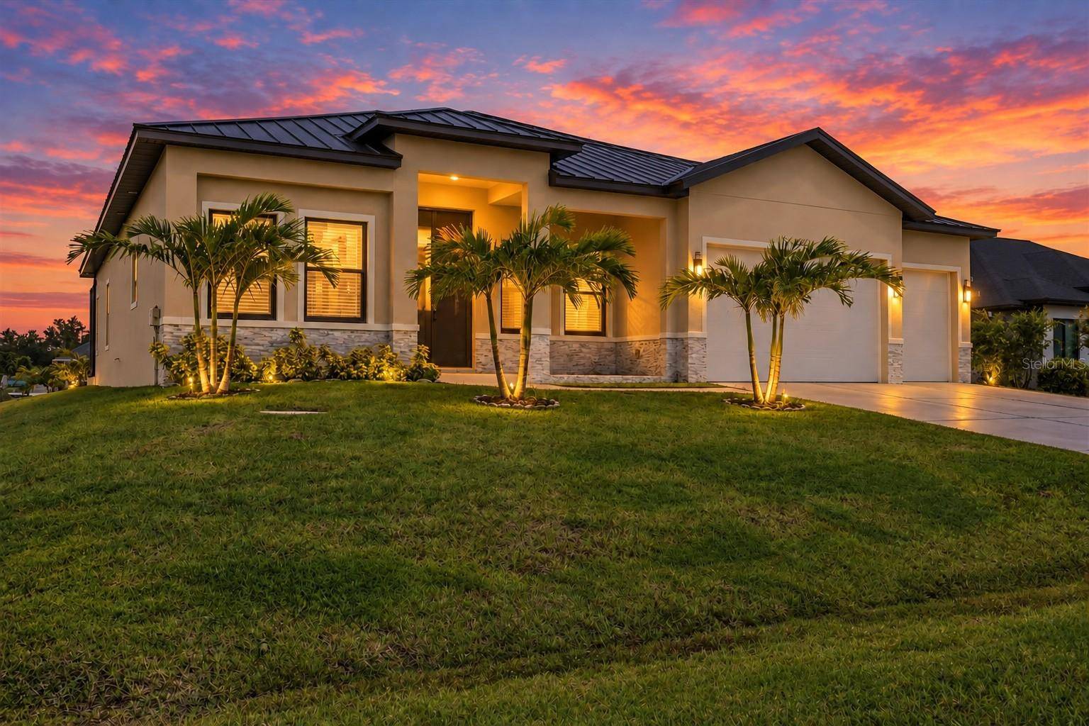 9222 ROSEBUD CIR, Port Charlotte, FL 33981