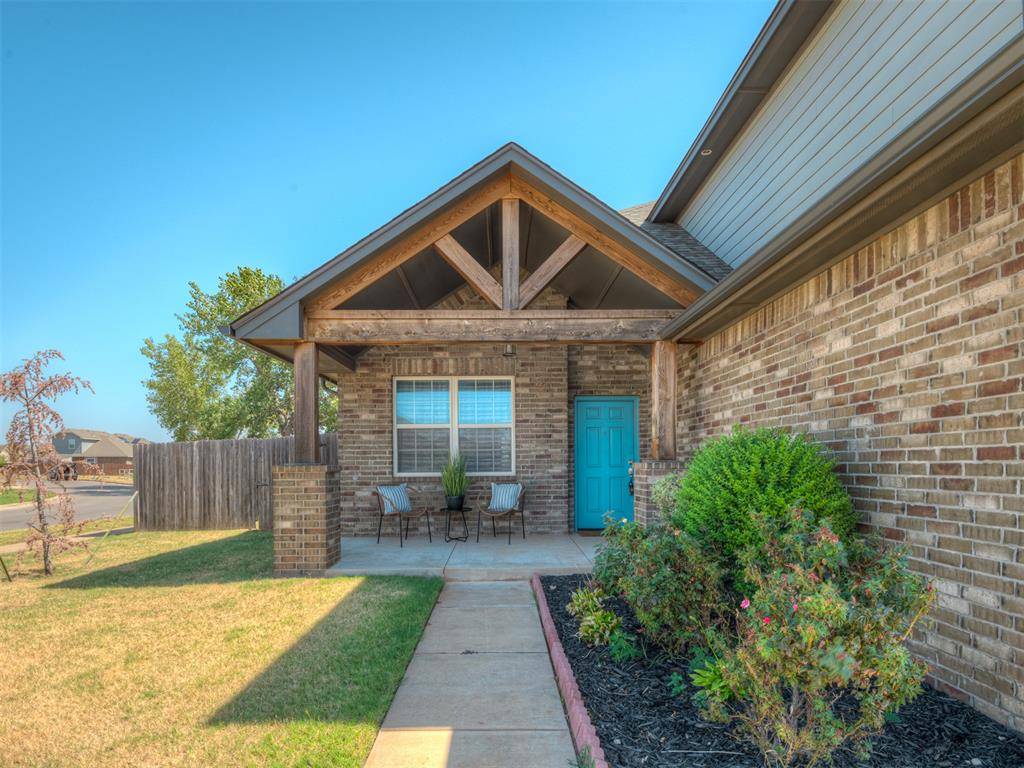 3400 Upland Ridge DR, Yukon, OK 73099