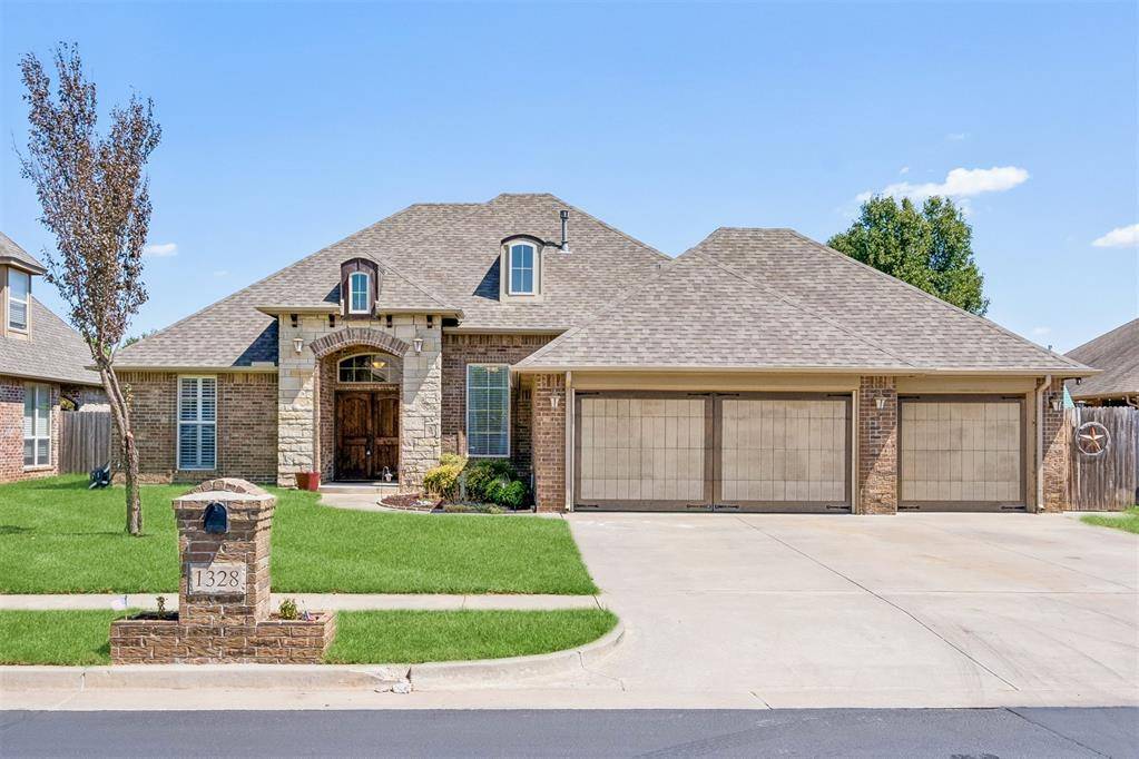 1328 Brayden DR, Oklahoma City, OK 73160