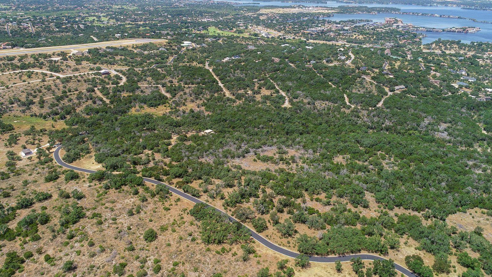 1105 Deep Shadows, Horseshoe Bay, TX 78657