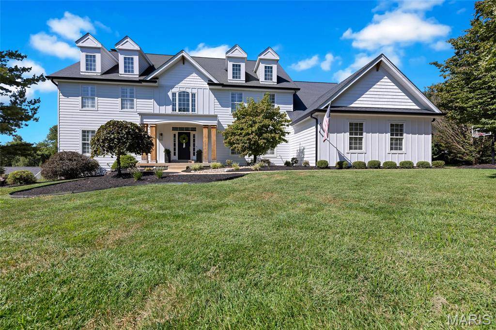 1109 Windridge Estates LN, Chesterfield, MO 63005