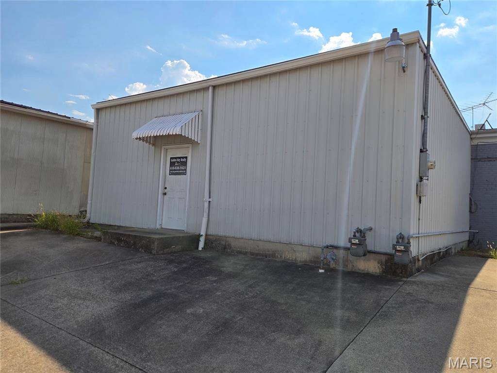 1205 Swanwick ST, Chester, IL 62233